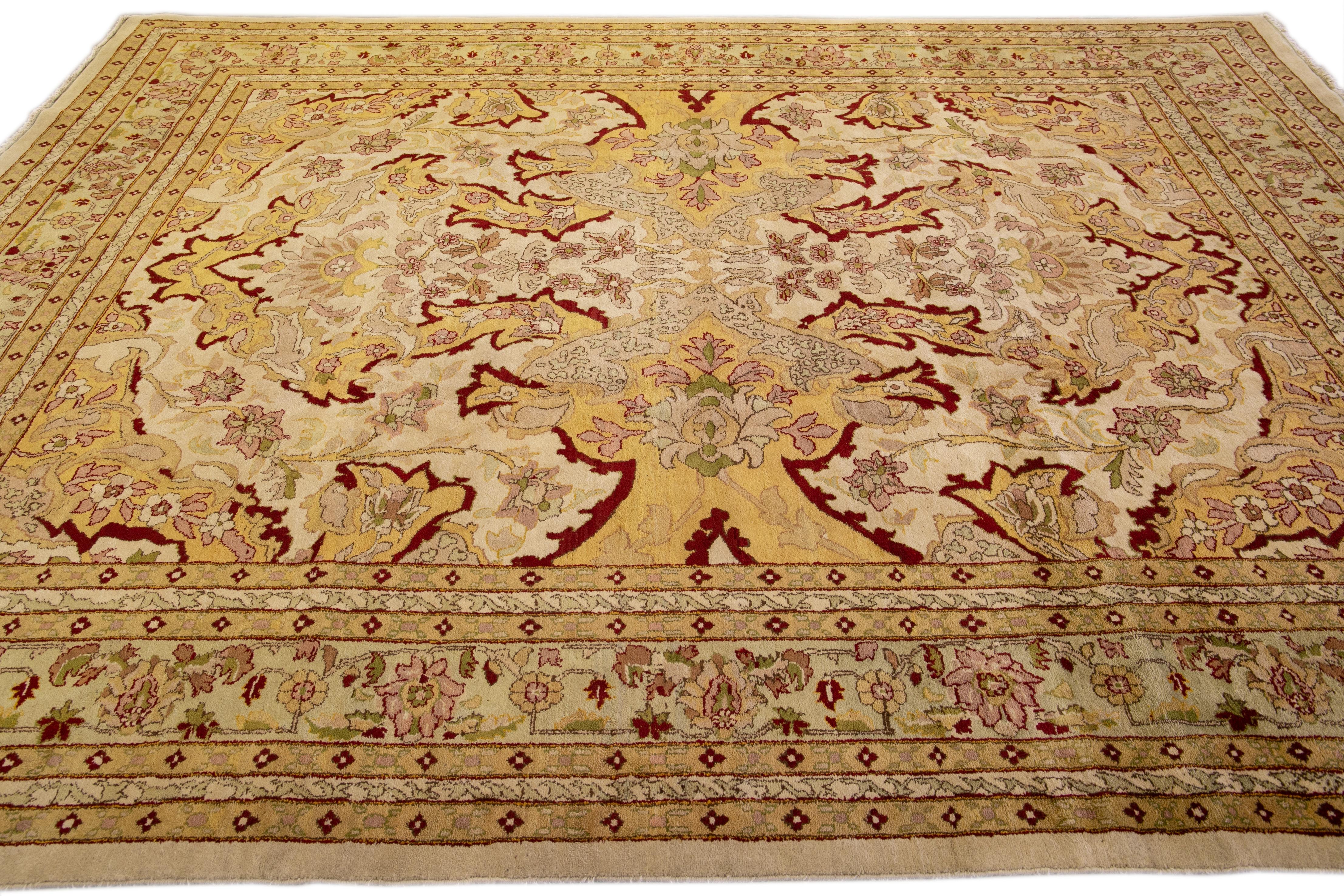 Modern Egyptian Handmade Floral Yellow and Beige Wool Rug For Sale 1
