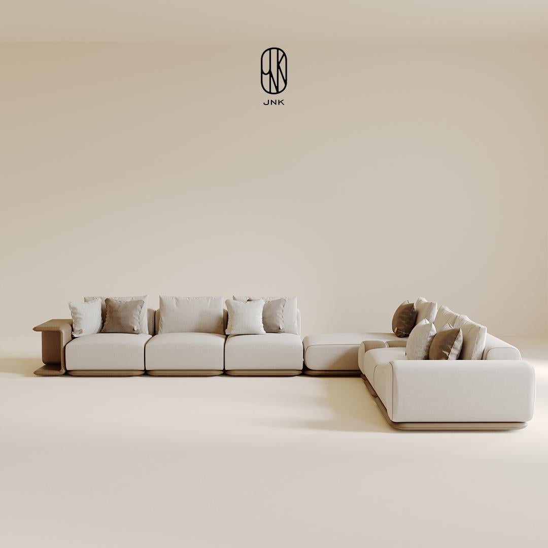 Moderne The Modern Elegance : The Design of the Stride Sectional Sofa by JNK (en anglais) en vente