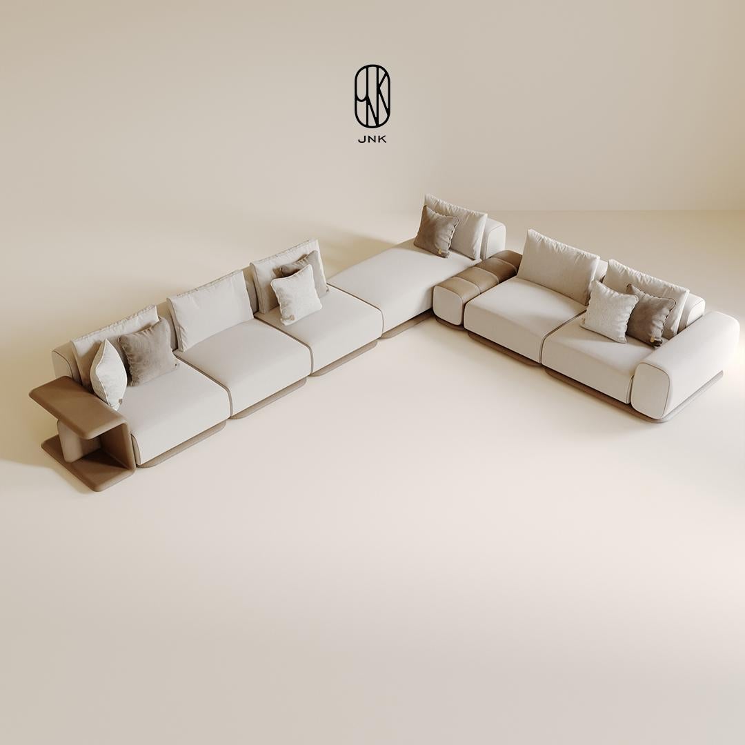 Turc The Modern Elegance : The Design of the Stride Sectional Sofa by JNK (en anglais) en vente