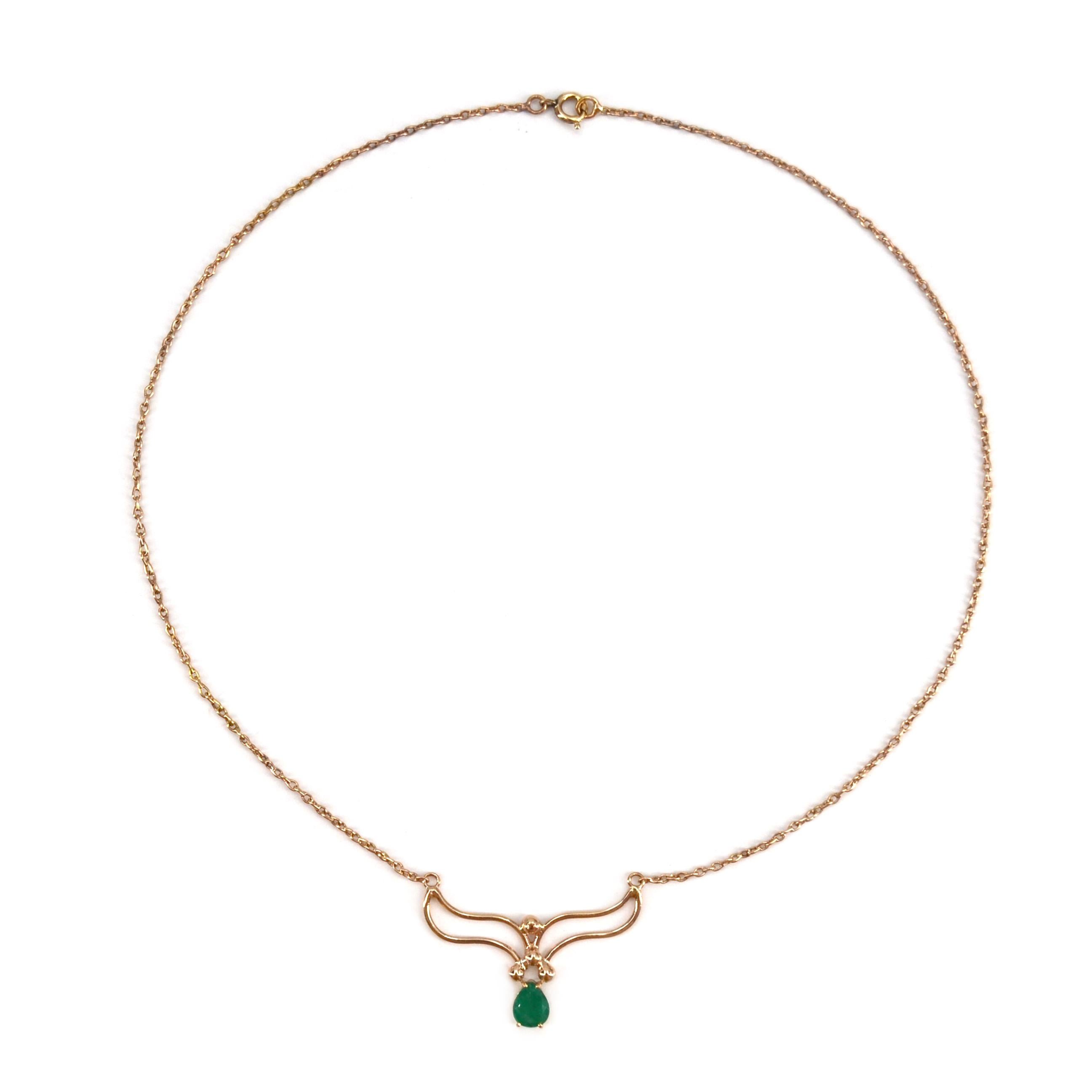 Pear Cut Modern Emerald 18 Karat Rose Gold Necklace For Sale
