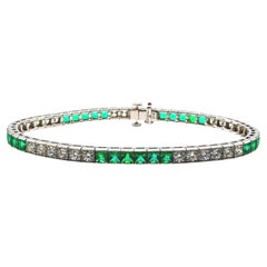 Bracciale moderno con smeraldo da 6,37 carati, diamante da 5,05 carati e linea in platino