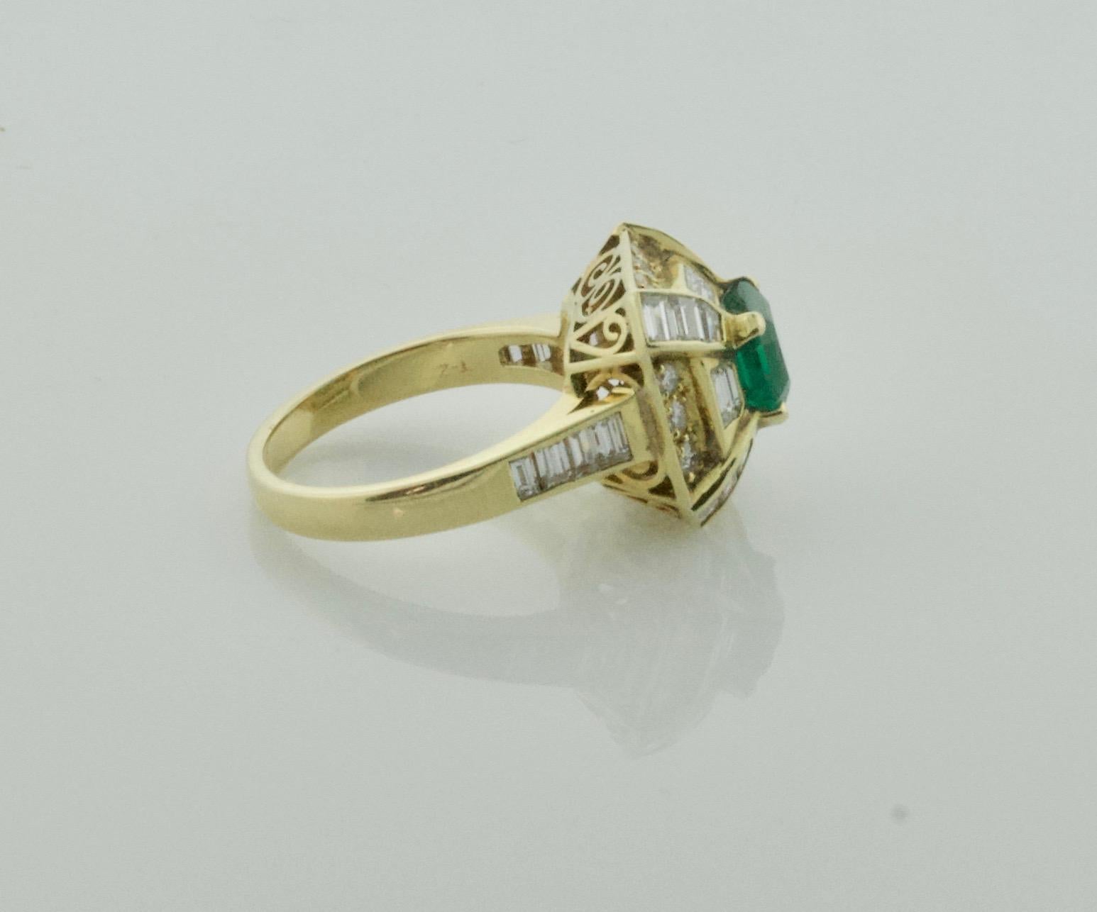 Modern Emerald and Diamond Ring by Terrell and Zimmelman in 18 Karat In New Condition For Sale In Wailea, HI