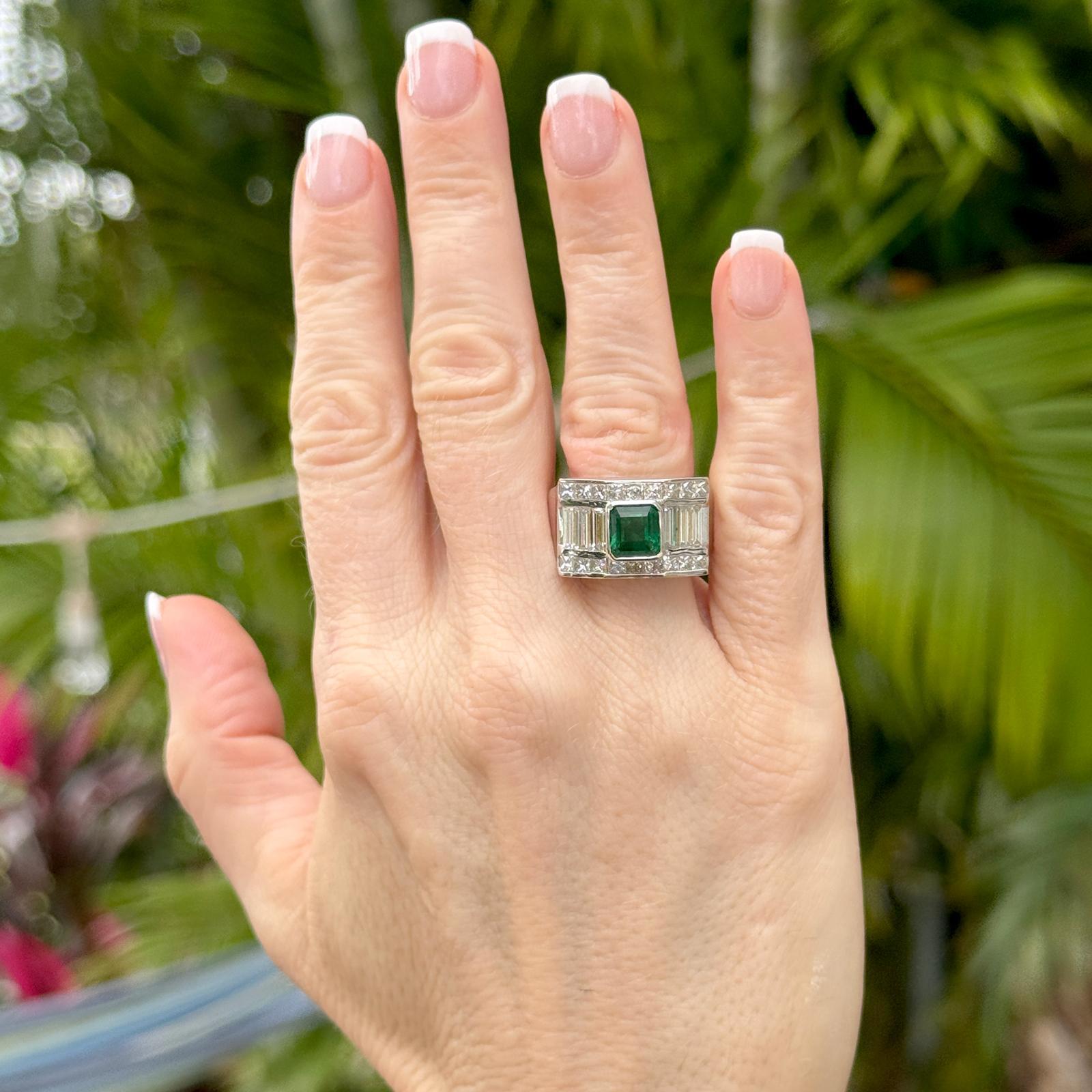 Modern Emerald Diamond 18 Karat White Gold Wide Band Ring In Excellent Condition In Boca Raton, FL