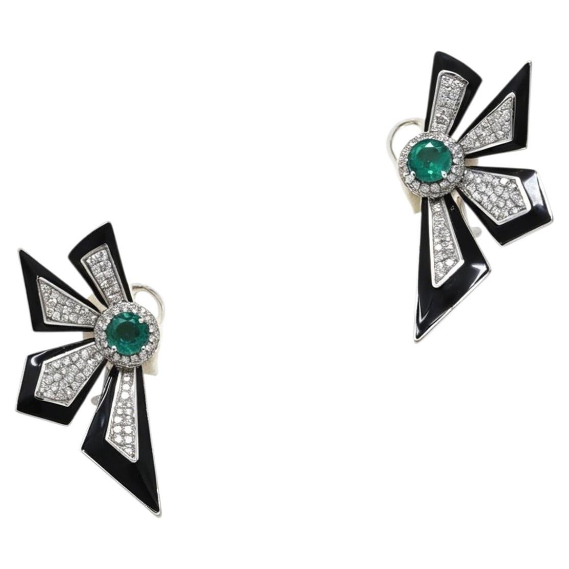Moderne Ohrringe mit Smaragden, Diamanten und schwarzem Emaille aus 18-Karat-Weißgold