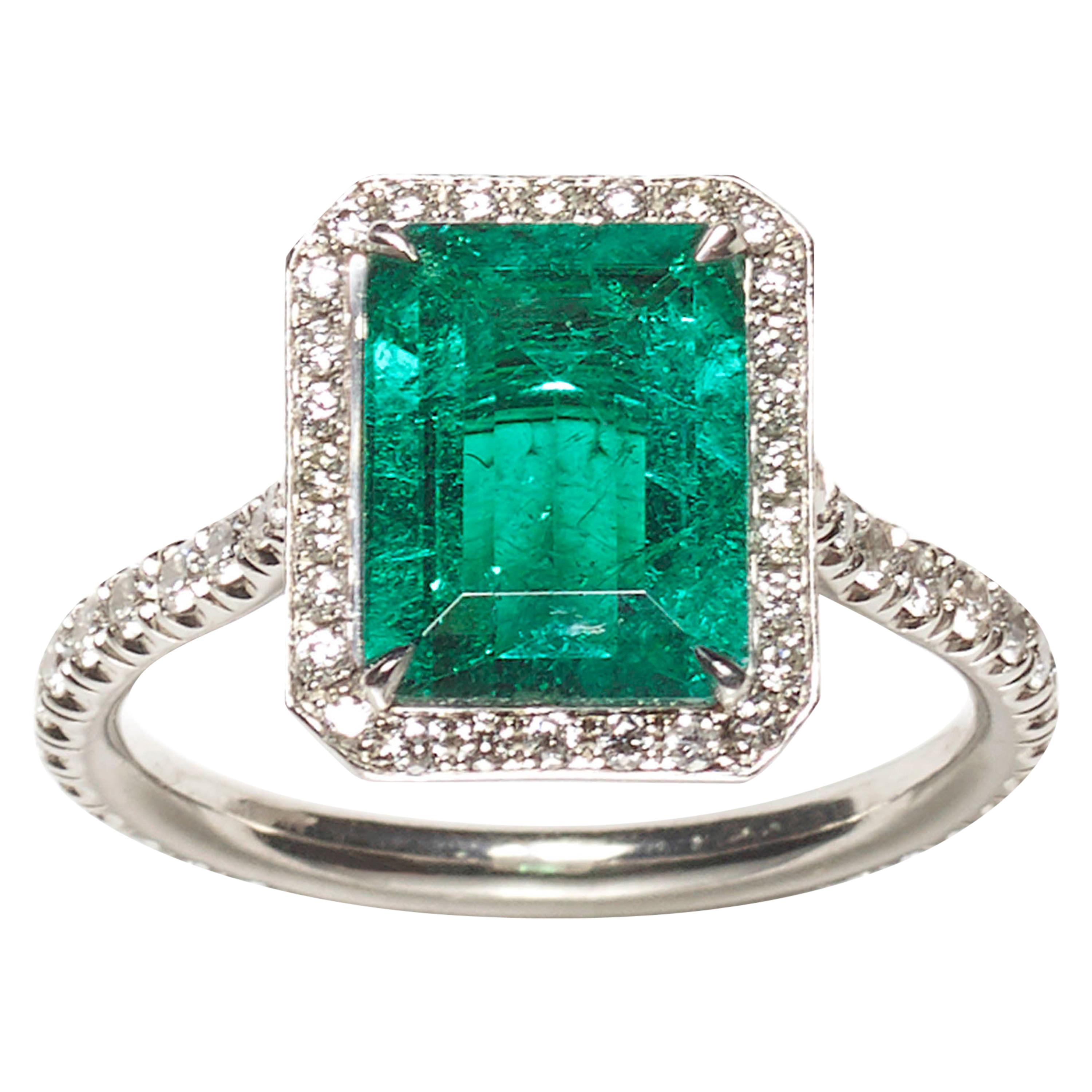 Modern Emerald Diamond and White Gold Ring, 2.03 Carat