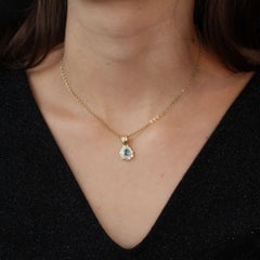 Modern Emerald Diamonds 18 Karat Yellow Gold Pendant