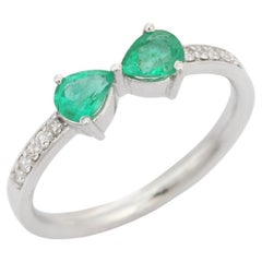 Natural Pear Cut Emerald Ring with Diamonds in 18K Solid White Gold