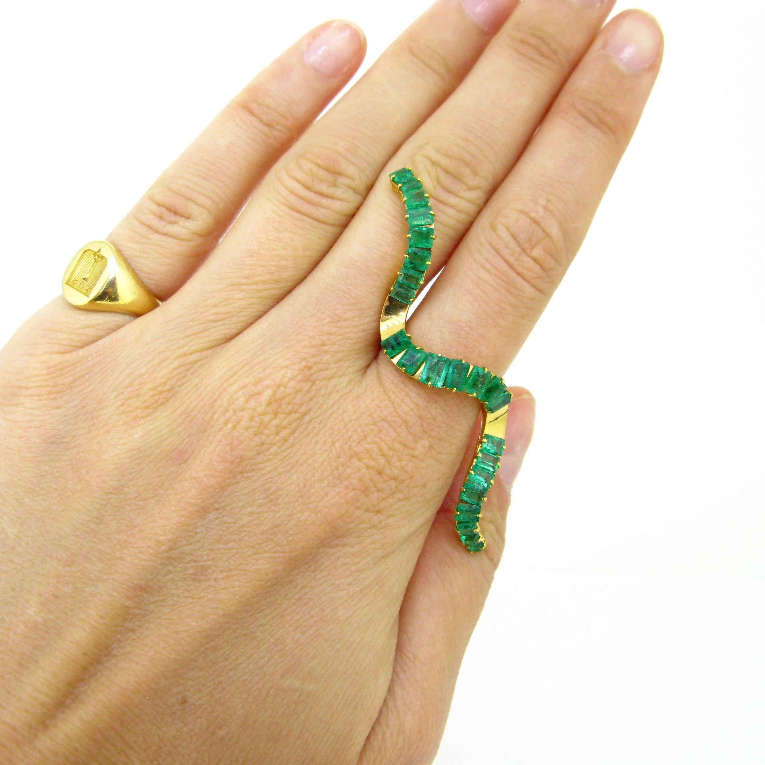 Modern Emeralds Yellow Gold Cocktail Fashion Design Wave Ring For Sale 3
