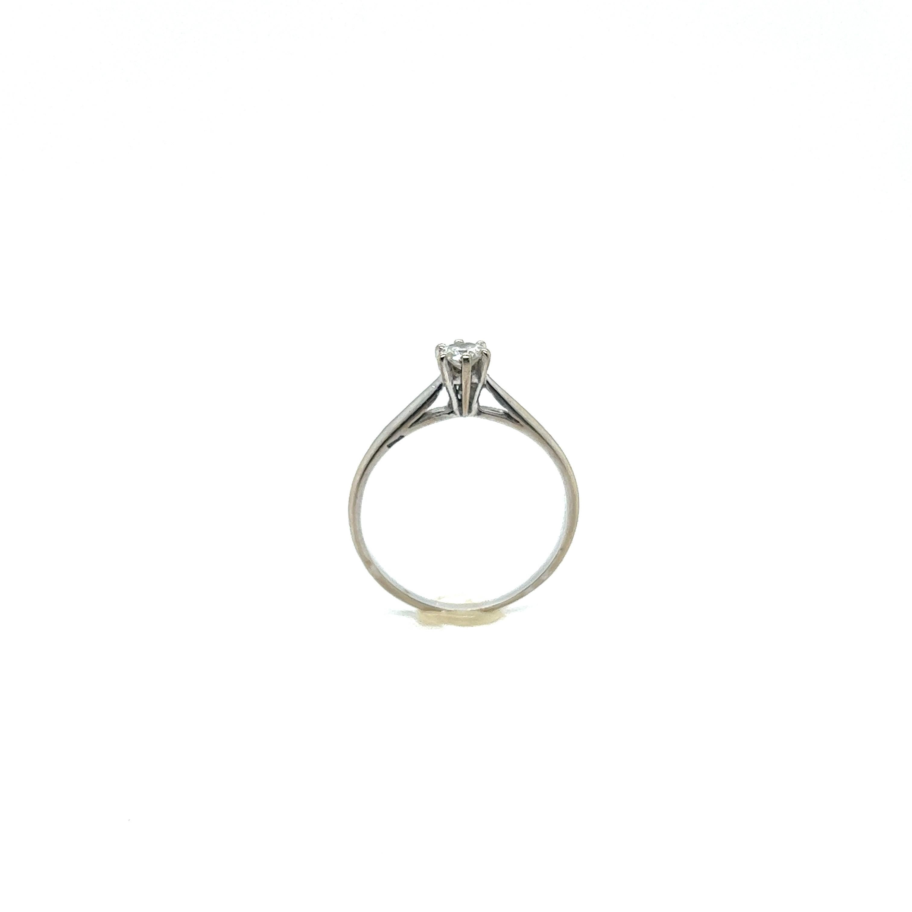 Modern Engagement Ring Diamond 0.15 Karat White Gold 18 Karat  For Sale 12