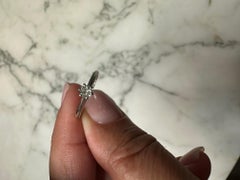 Moderner Verlobungsring Diamant 0,15 Karat Weißgold 18 Karat