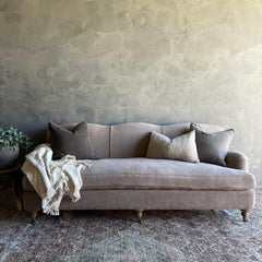 Modern English Sofa in 100% Hemp Ecorcé with Down Cushion