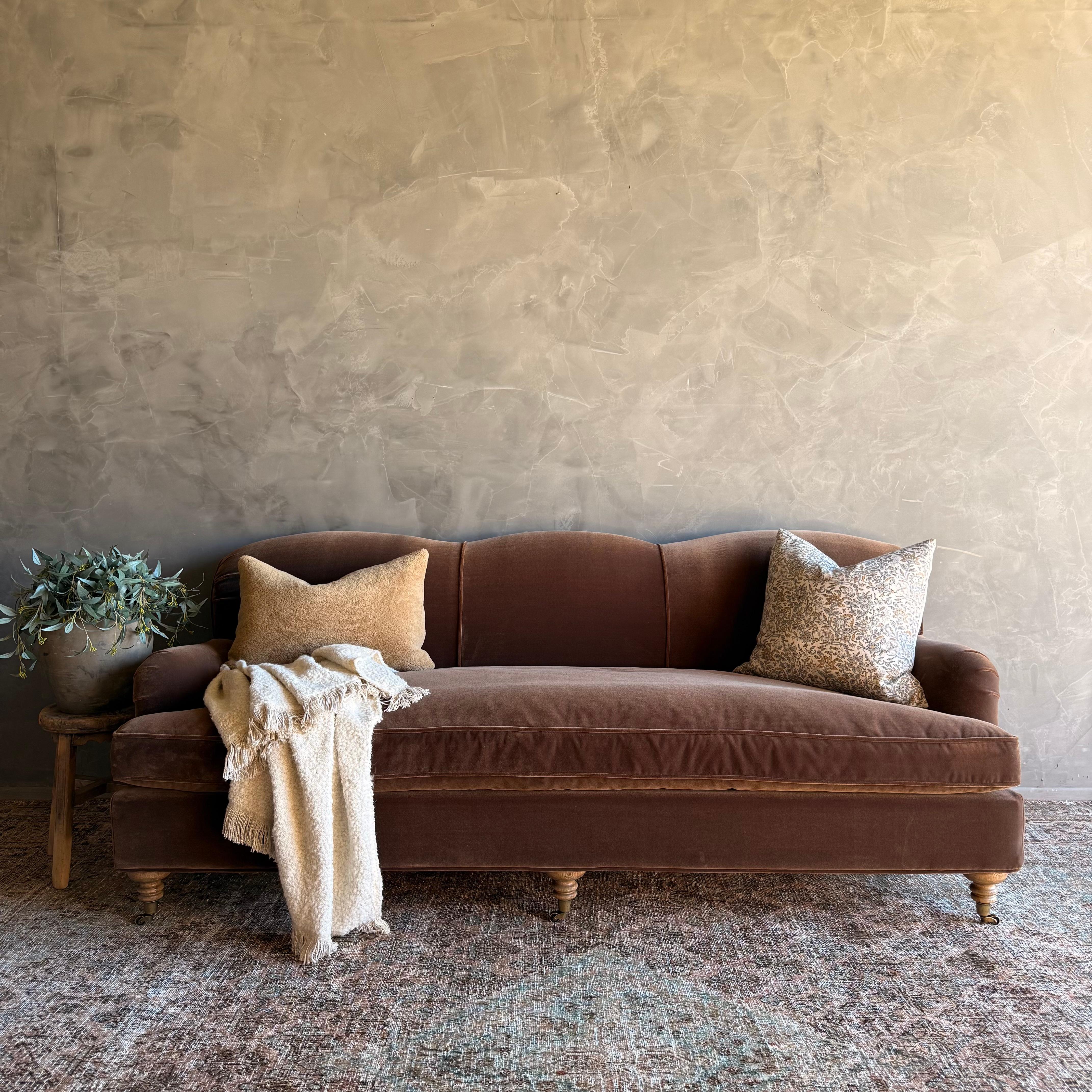Modern English Sofa in Chestnut Brown in Faux Velvet Mohair with Down Cushion en vente 12
