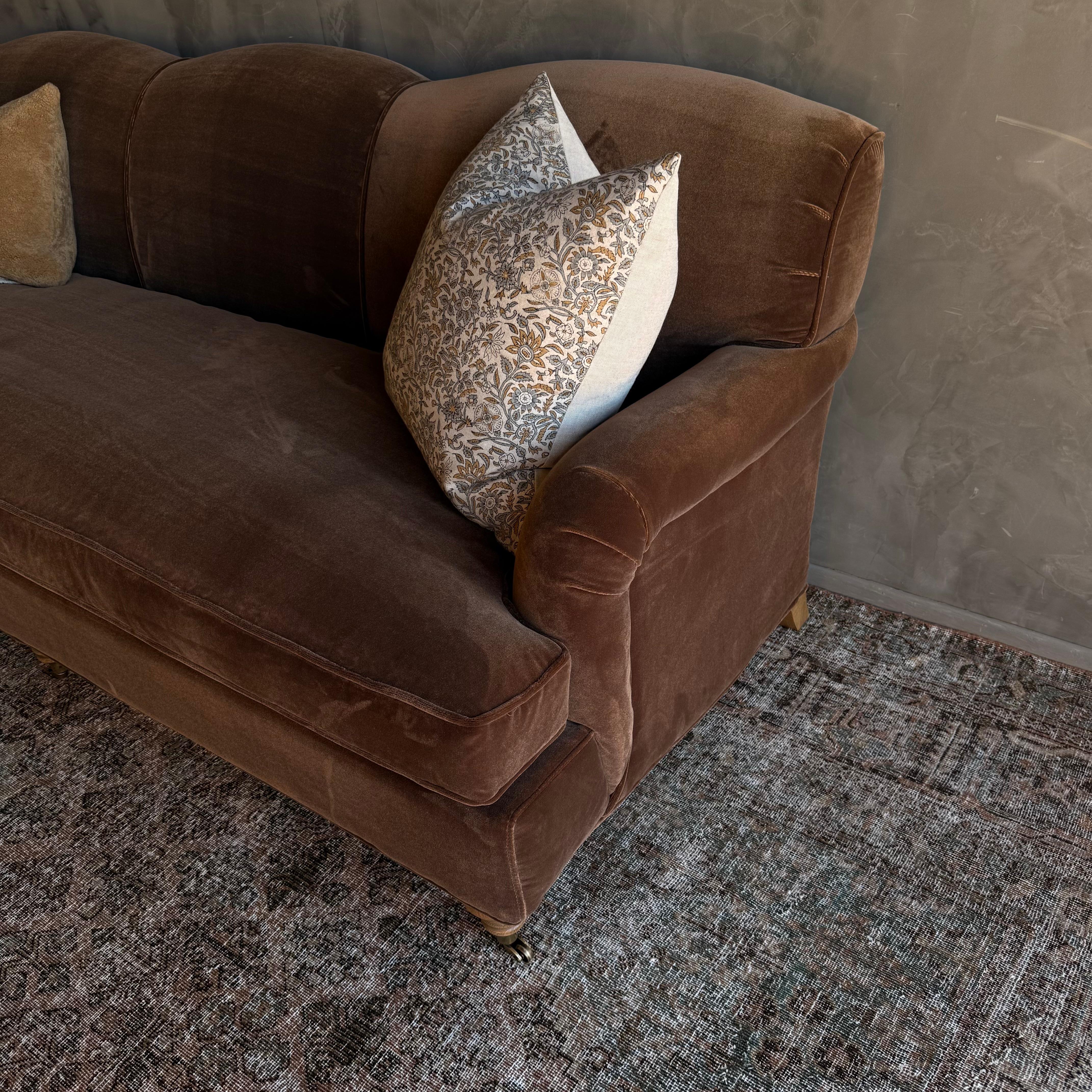 Modern English Sofa in Chestnut Brown in Faux Velvet Mohair with Down Cushion en vente 1