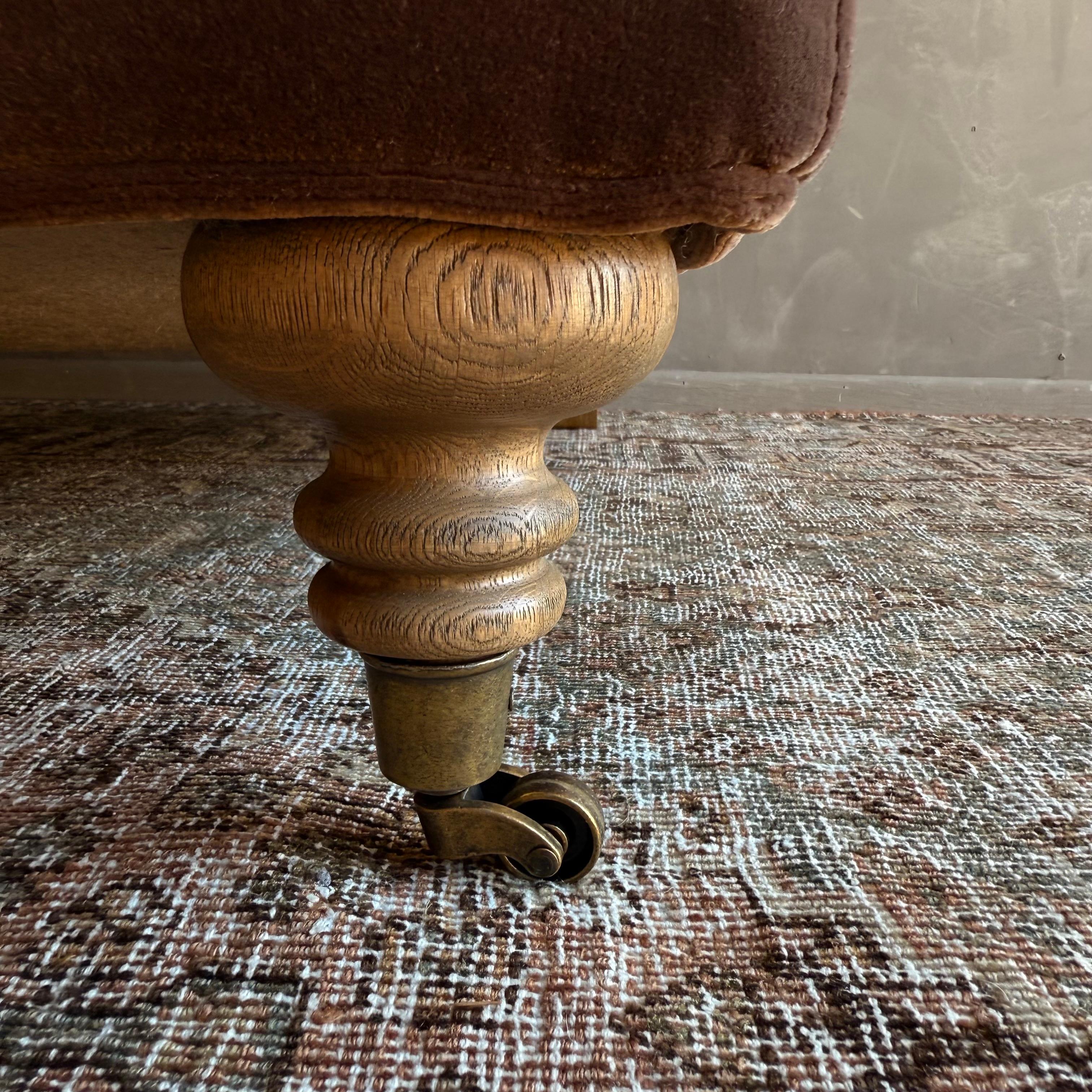 Modern English Sofa in Chestnut Brown in Faux Velvet Mohair with Down Cushion en vente 3