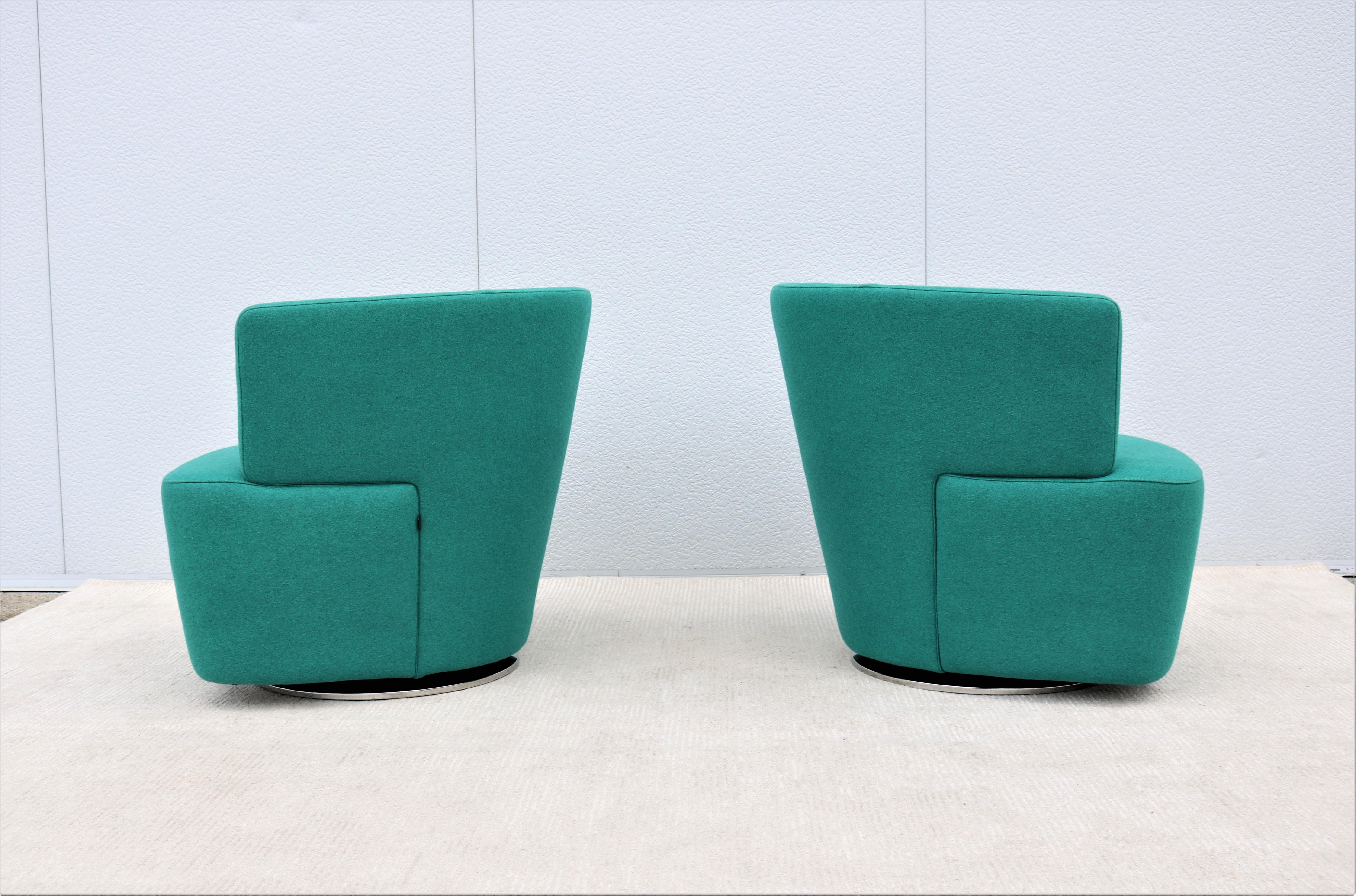 Modern EOOS for Coalesse Joel Blue Swivel Lounge Chairs by Walter Knoll, a Pair For Sale 3