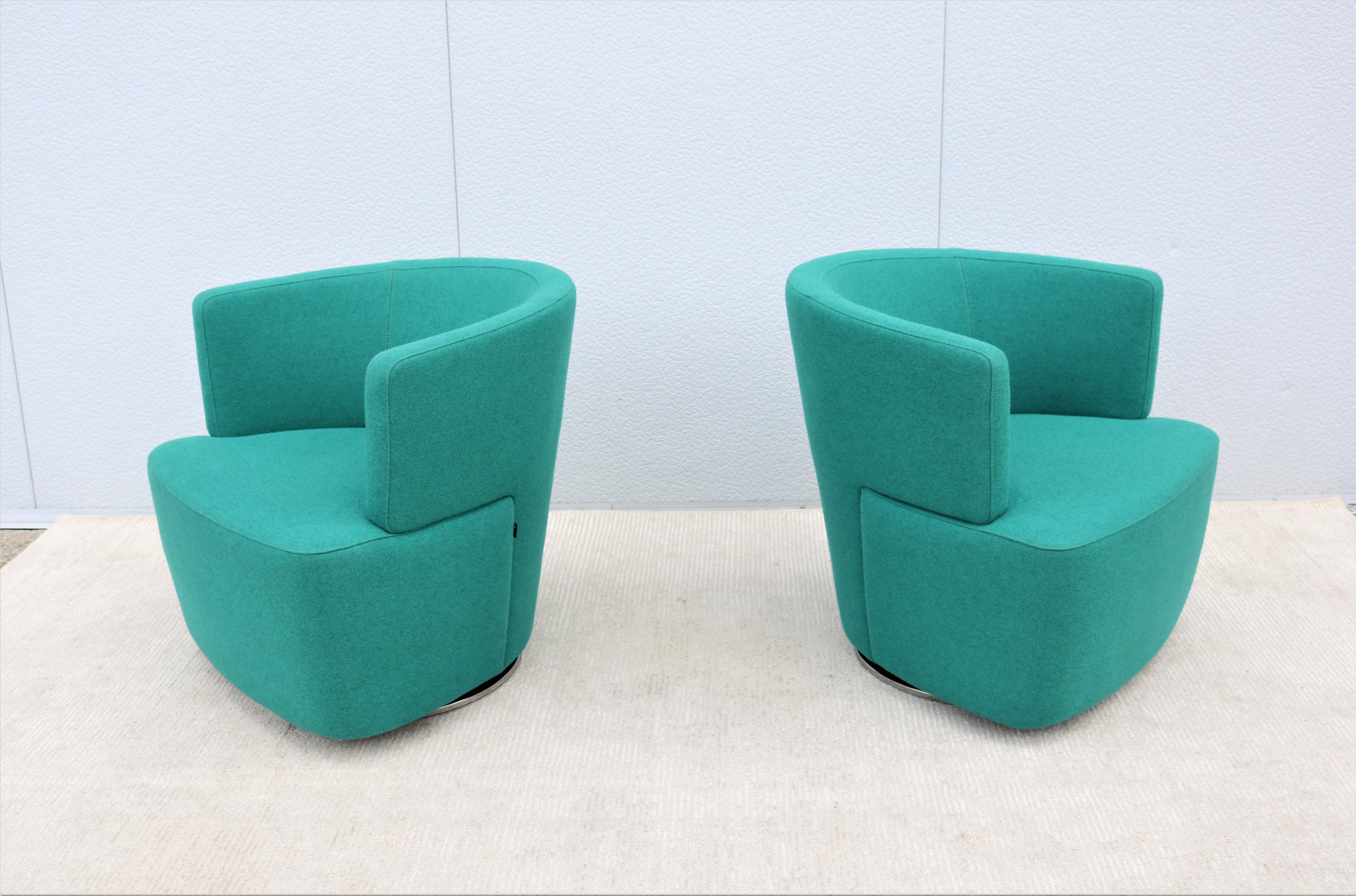 Modern EOOS for Coalesse Joel Blue Swivel Lounge Chairs by Walter Knoll, a Pair For Sale 1