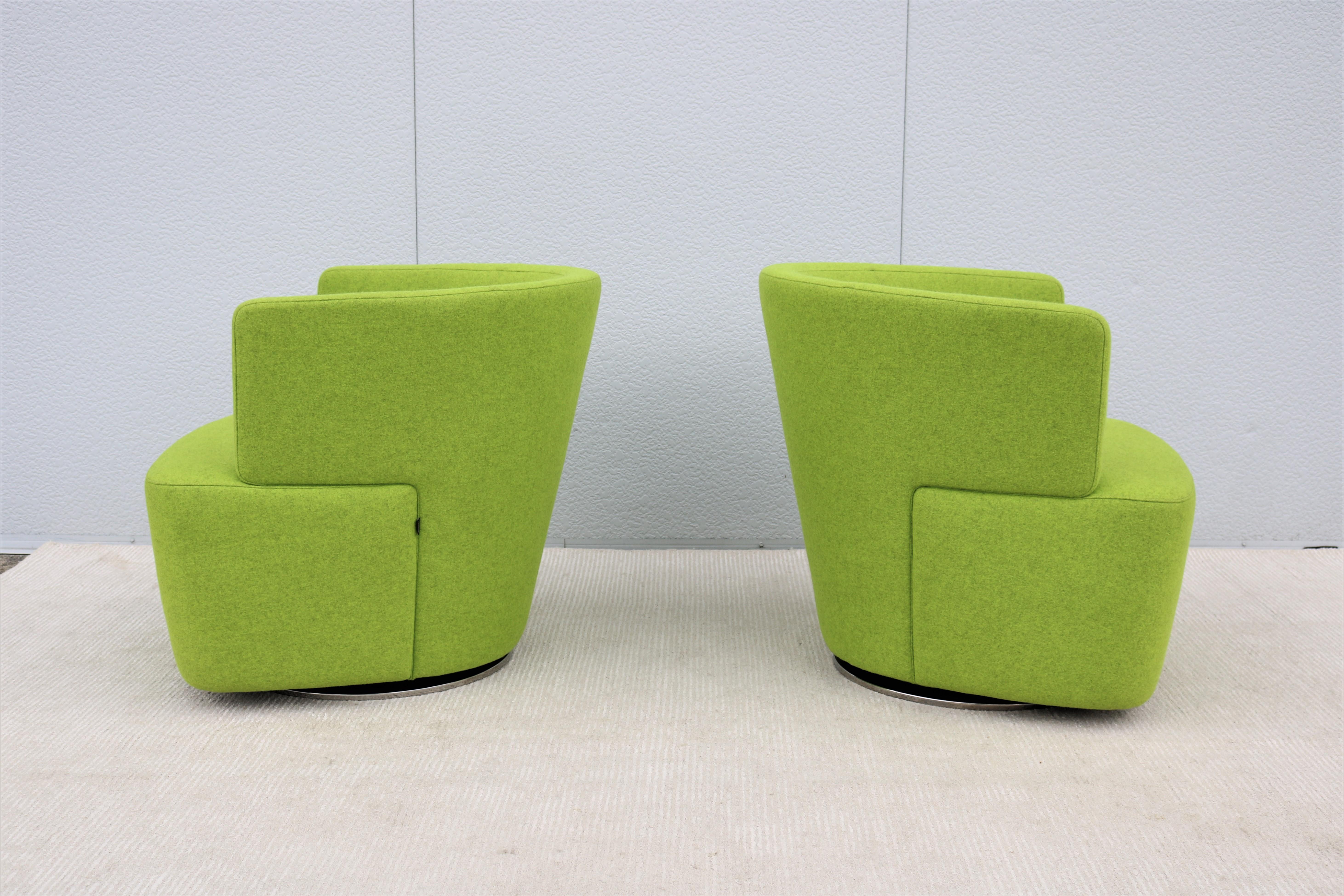Paire de fauteuils de salon pivotants verts EOOS modernes de Walter Knoll pour Coalesse en vente 2