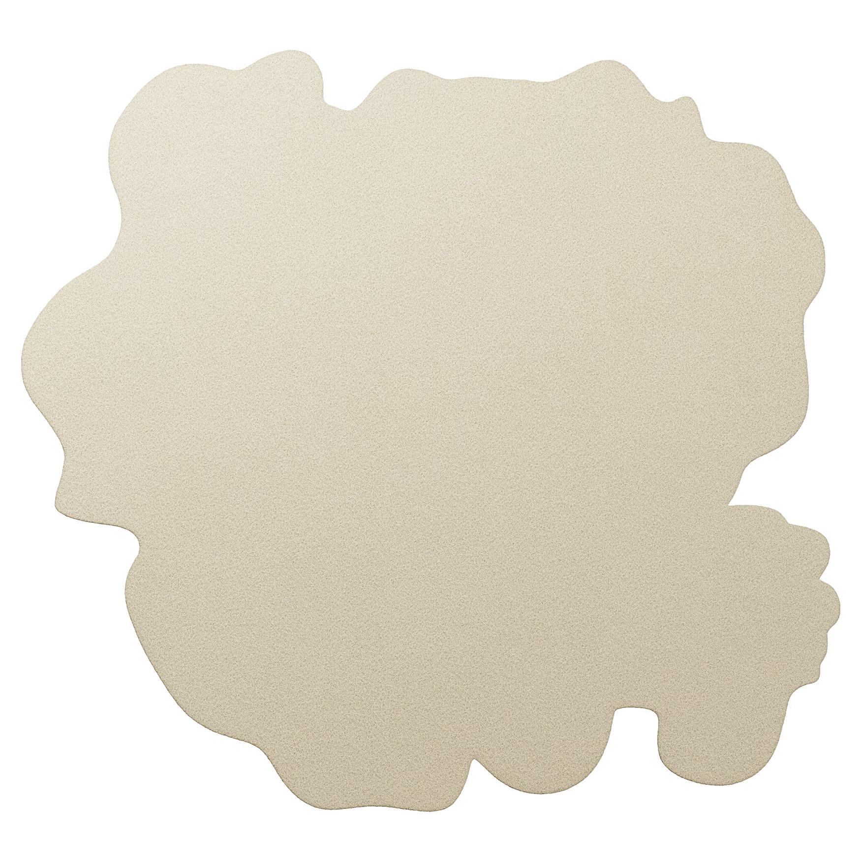 Modern Essential Neutral Color Rug W/ Organic Shape & Hand-Tufted Botanical Silk For Sale