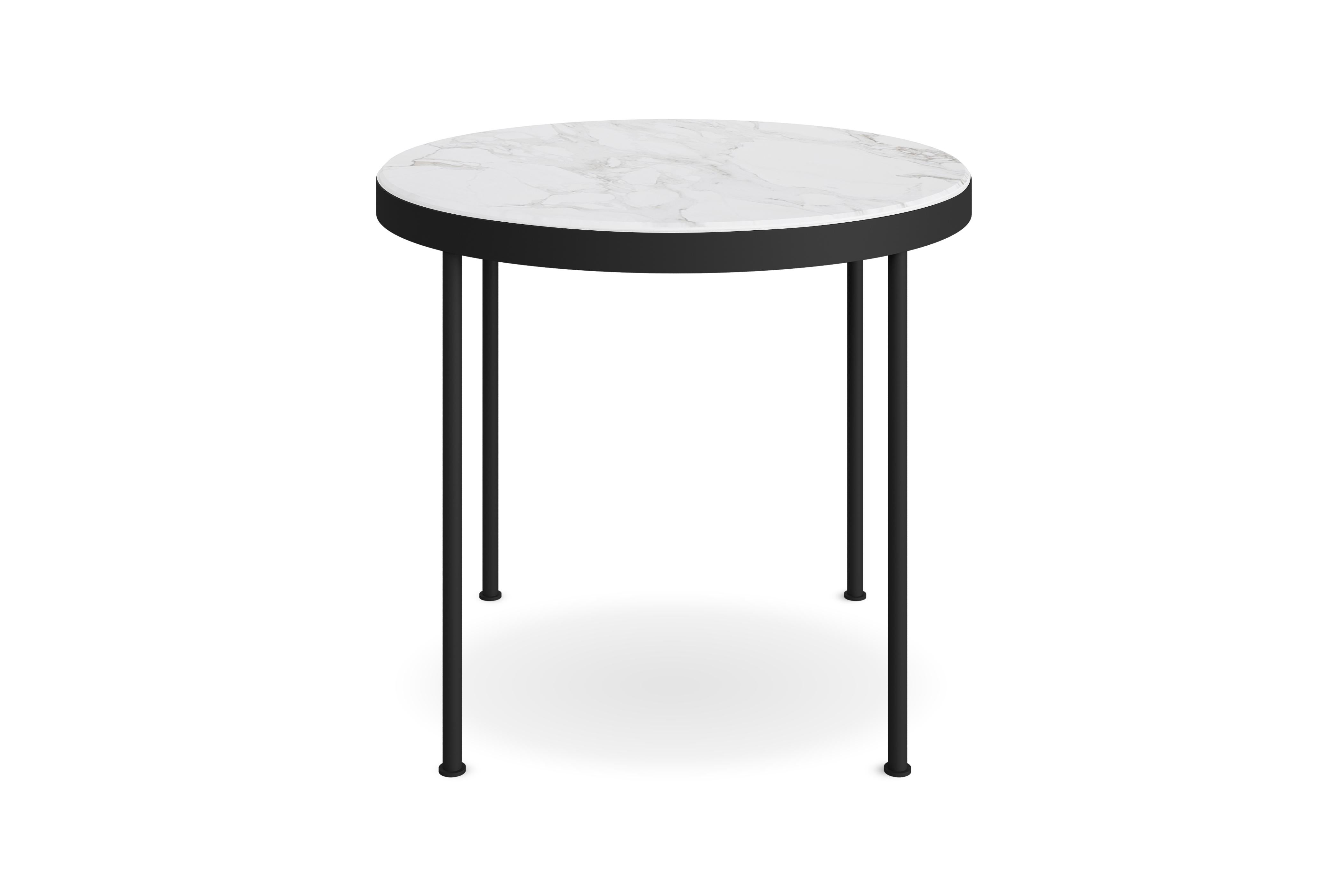 Portuguese Outdoor Dining Table in Estremoz Marble with Powder-Coated Stainless Steel Legs For Sale