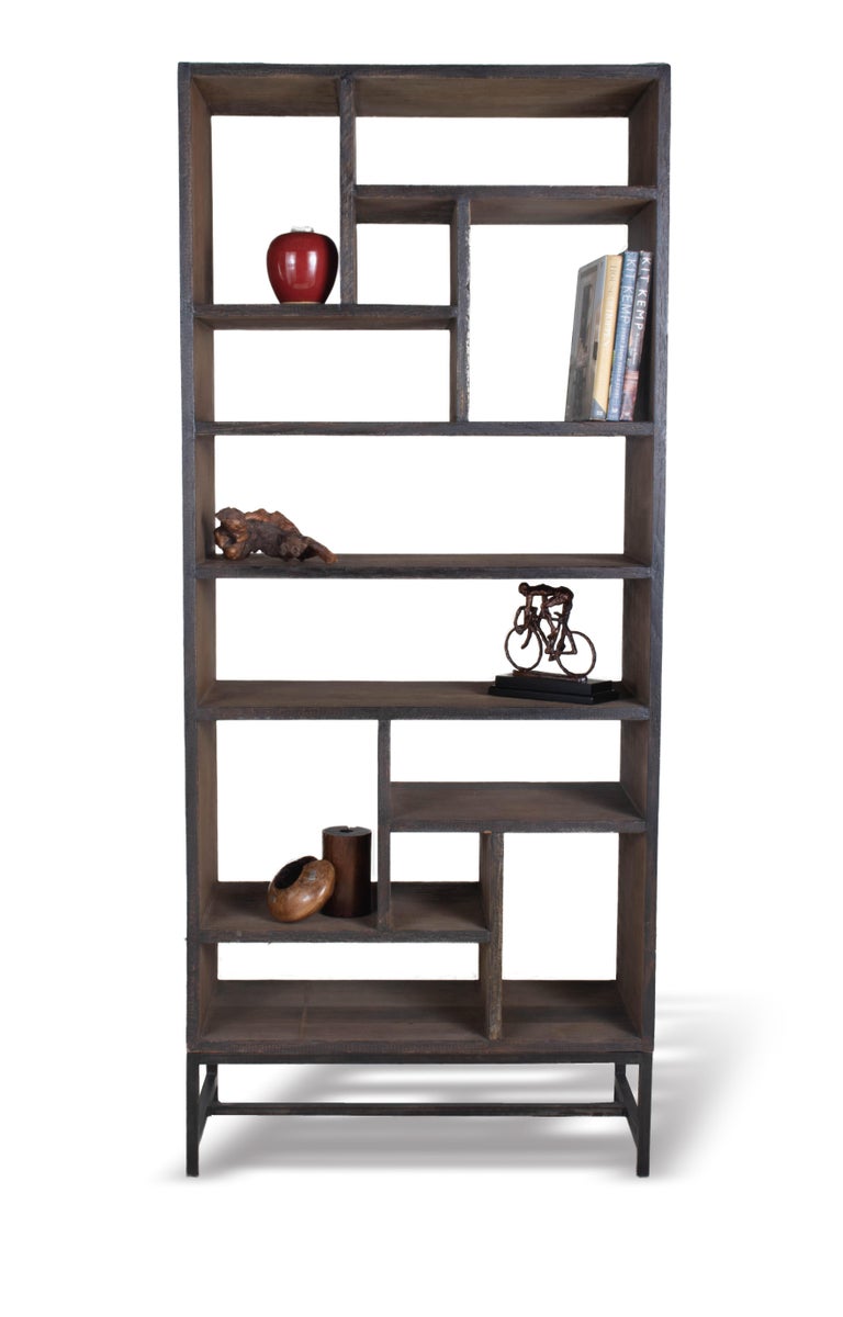 Modern Étagère in Reclaimed Elm Bookshelf For Sale at 1stDibs