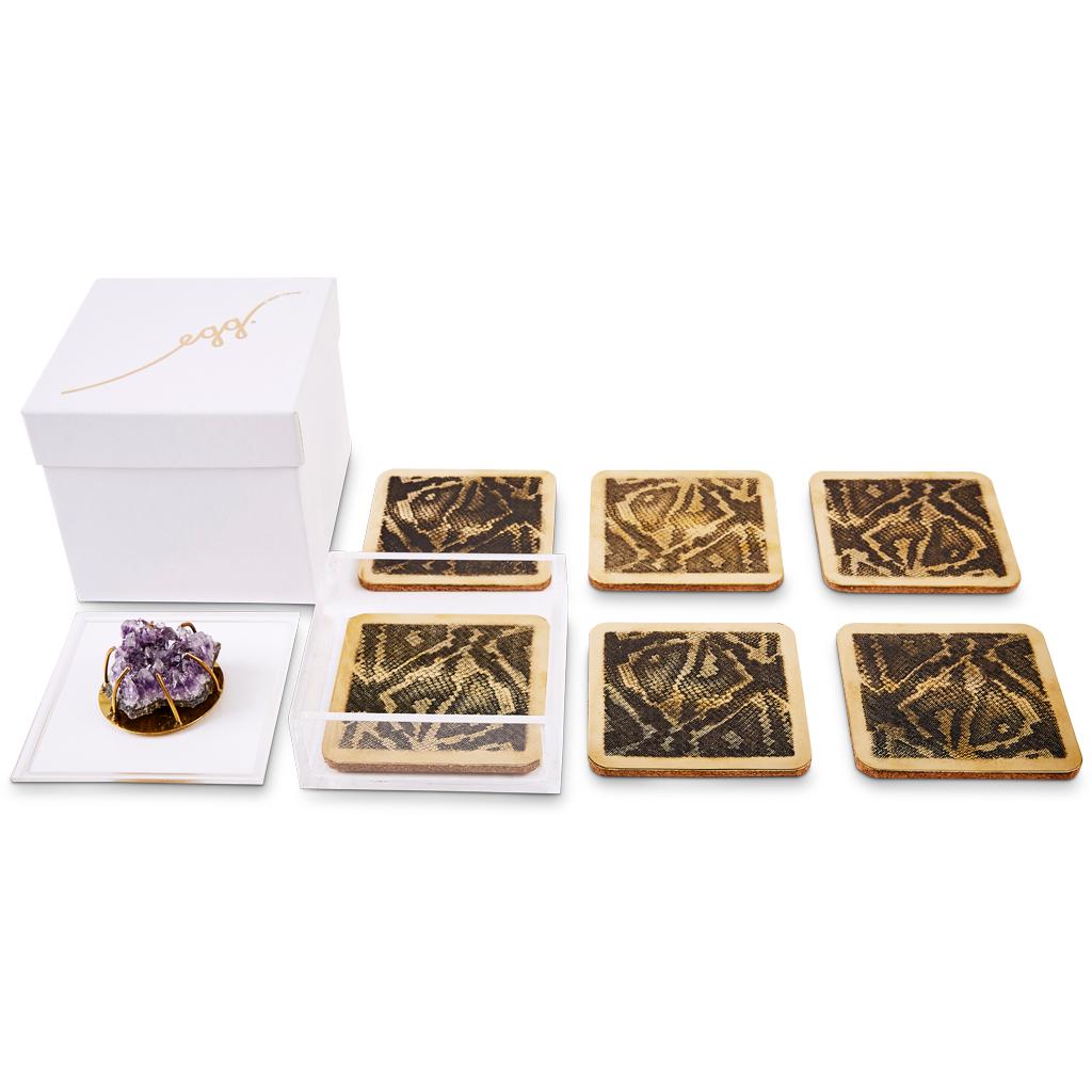 Modern Etched Brass Coaster Bar Set Presented in an Agate Decorated Lucite Box For Sale 1