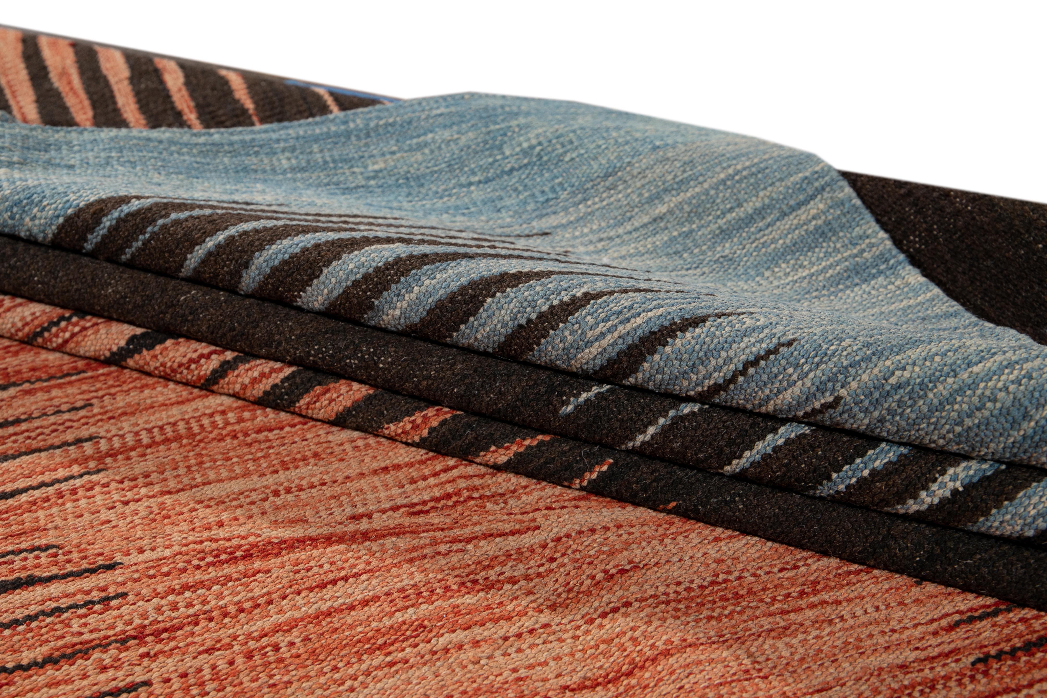 Modern Expressionist Flat-Weave Handmade Wool Rug For Sale 8