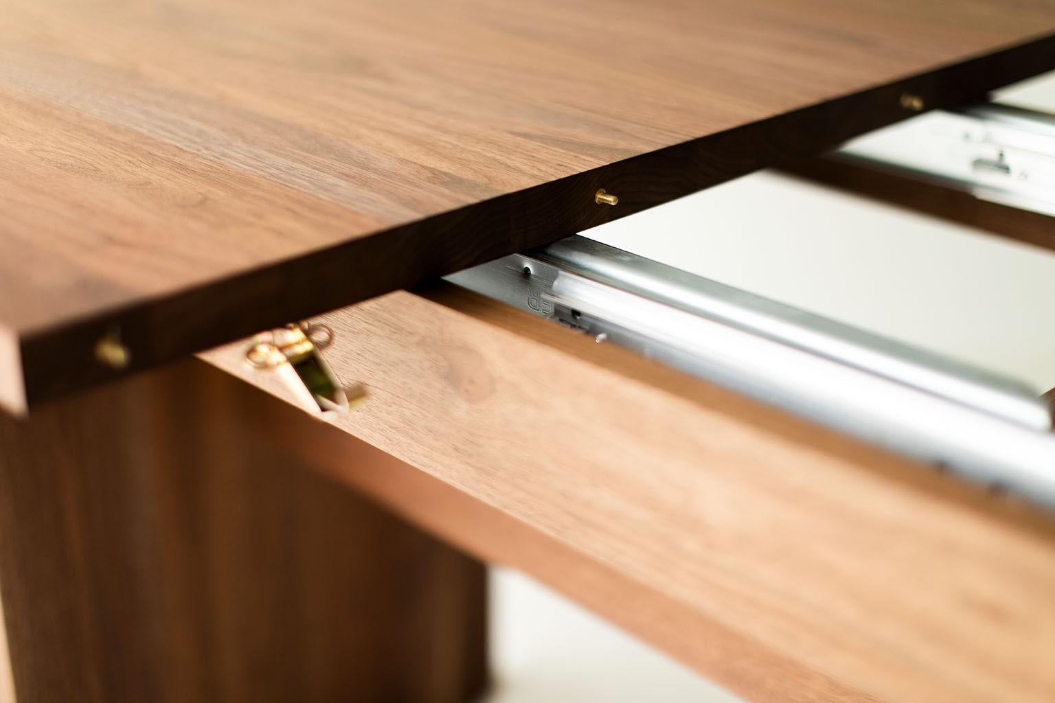 Table à manger à rallonge moderne et extensible en vente 3