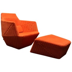 Fauteuil de salon et repose-pieds Facett moderne de R. & E. Bouroullec pour Ligne Roset