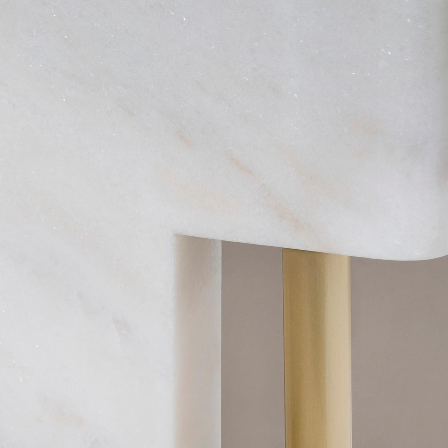 Moderner Esstisch aus Ferreirinha-Marmor, handgefertigt in Portugal von Greenapple (Bildhauermarmor) im Angebot