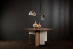 Moderner Ferreirinha Runder Esstisch, Eiche, Messing antik, Handarbeit Greenapple