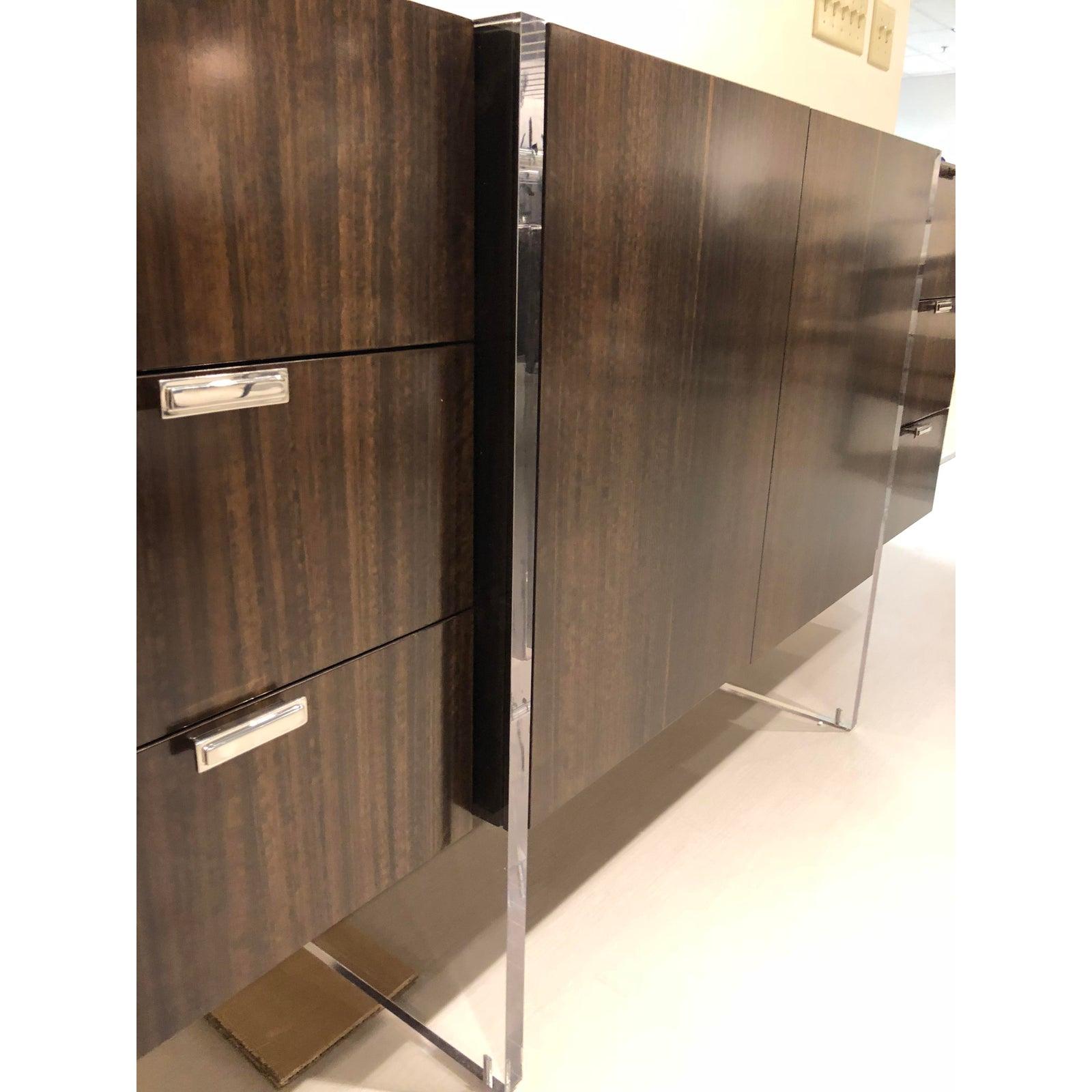 Modern Figured Eucalyptus and Acrylic Sideboard Cabinet For Sale 2