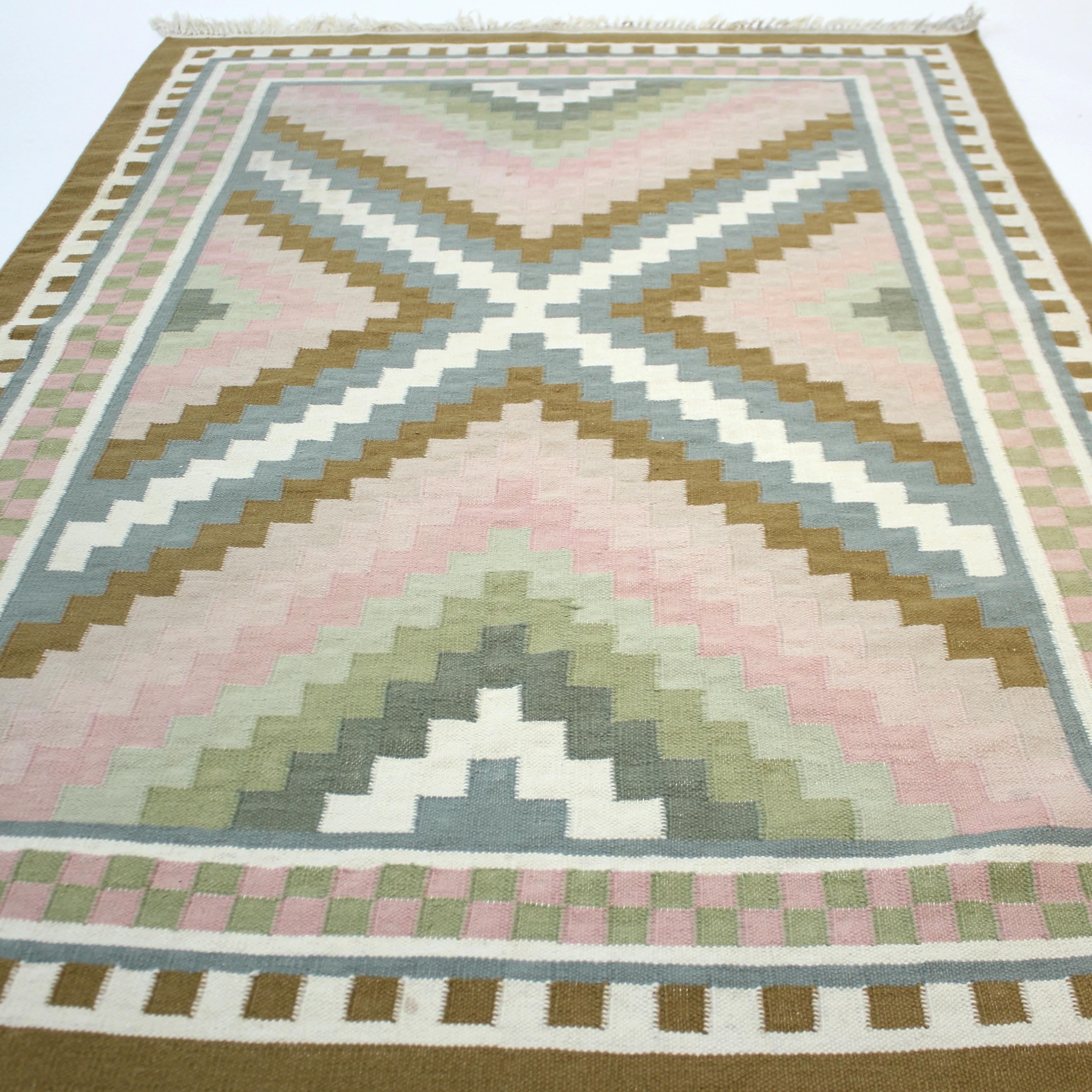 Tappeto Kelim moderno a tessitura piatta, 2000 ca. In condizioni buone in vendita a Uppsala, SE
