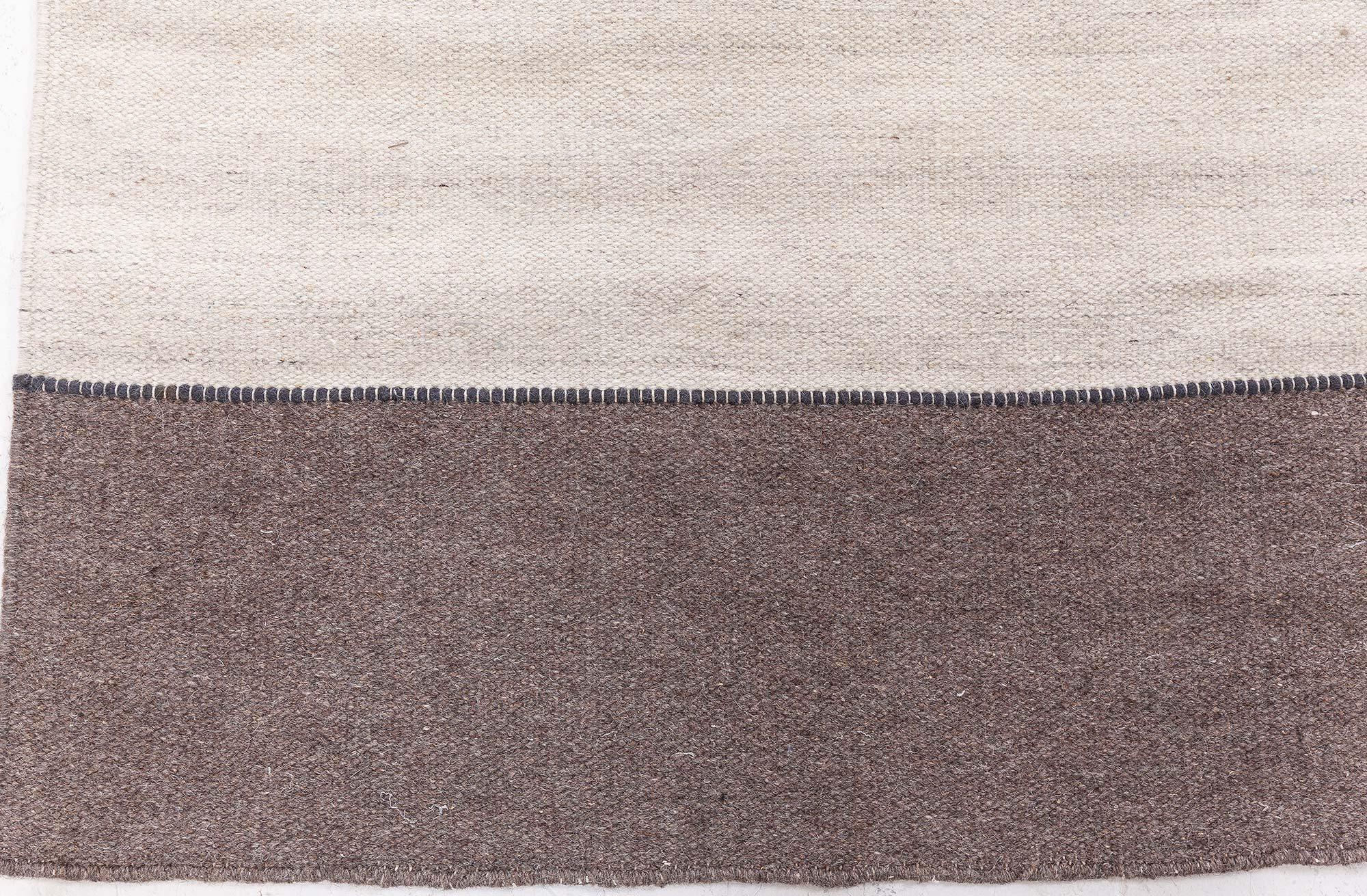 Corredera moderna de tejido plano de Doris Leslie Blau Indio en venta