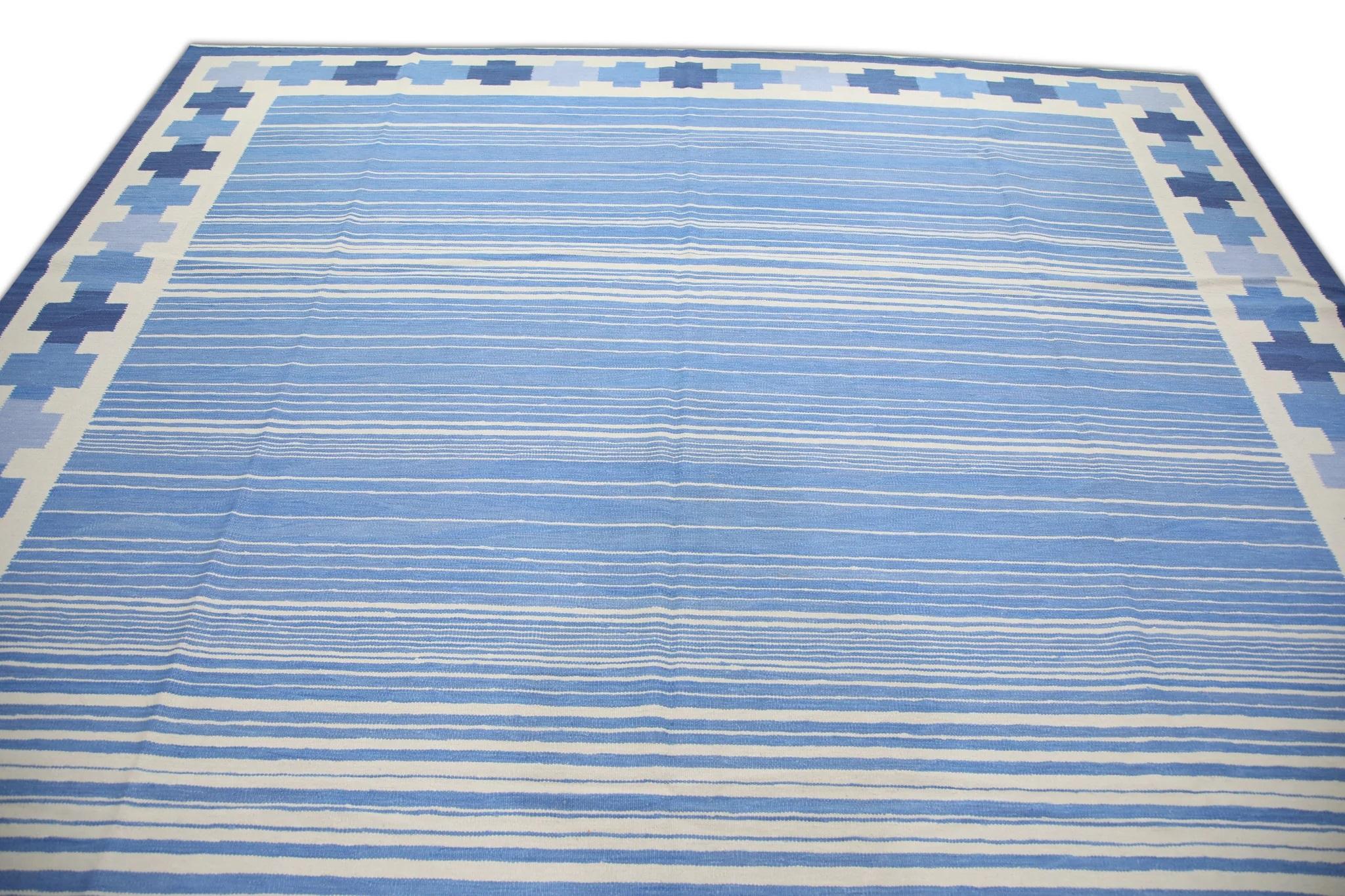 Modern Flatweave Handmade Wool Rug in Blue Geometric Design 10' X 14'6