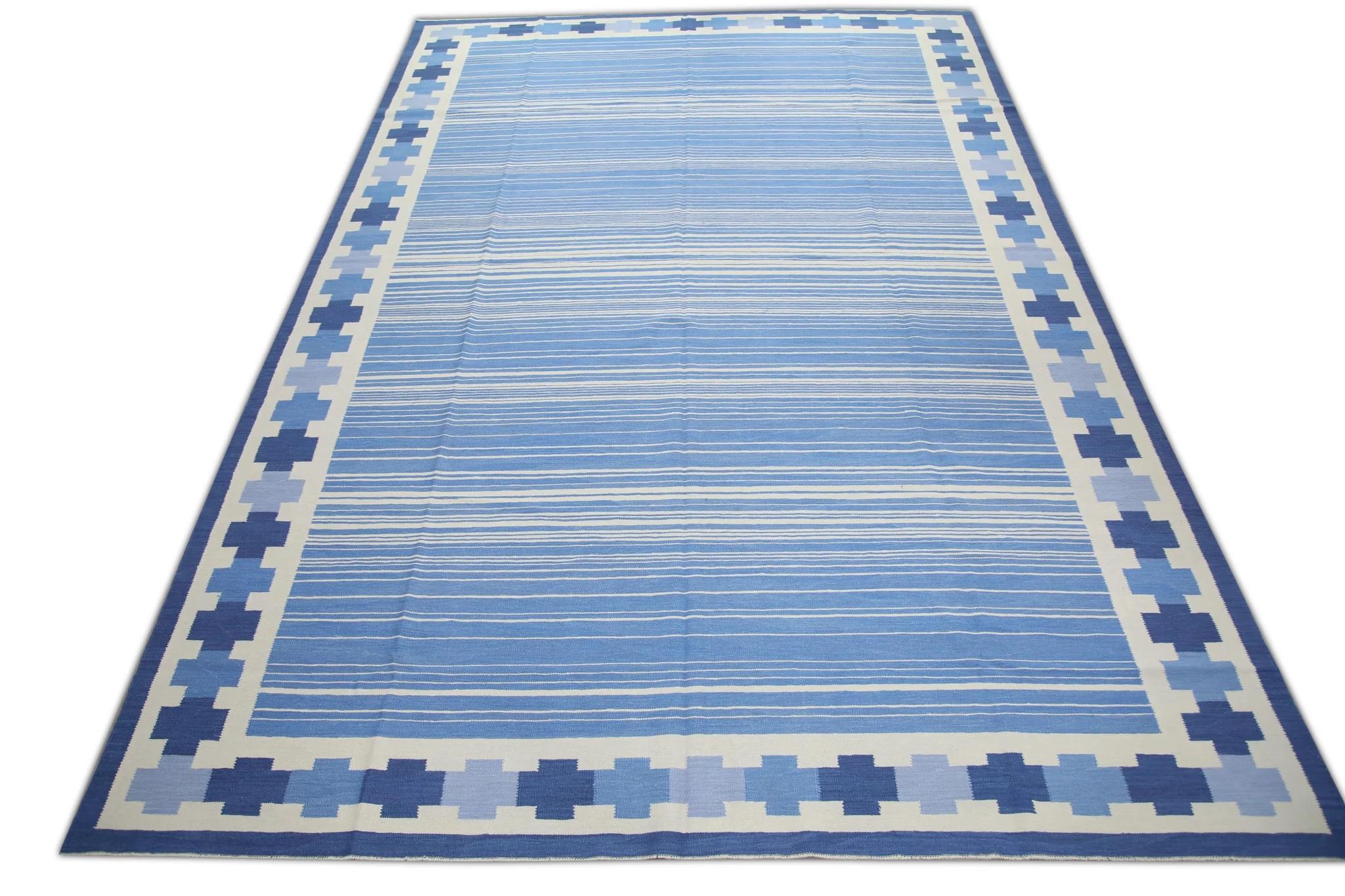 Contemporary Modern Flatweave Handmade Wool Rug in Blue Geometric Design 10' X 14'6