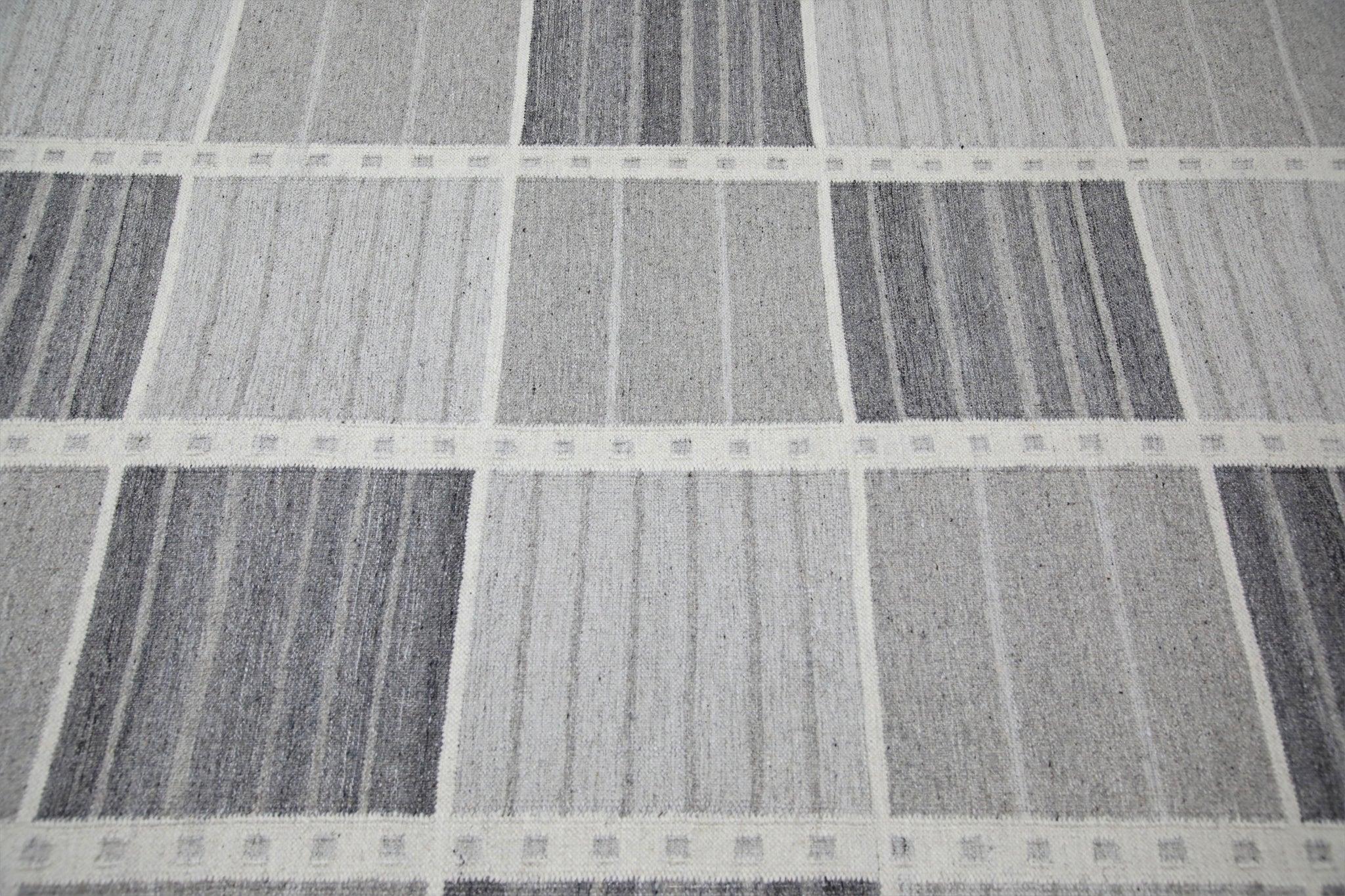Vegetable Dyed Gray Geometric Pattern Flatweave Handmade Wool Rug 9' X 12'5