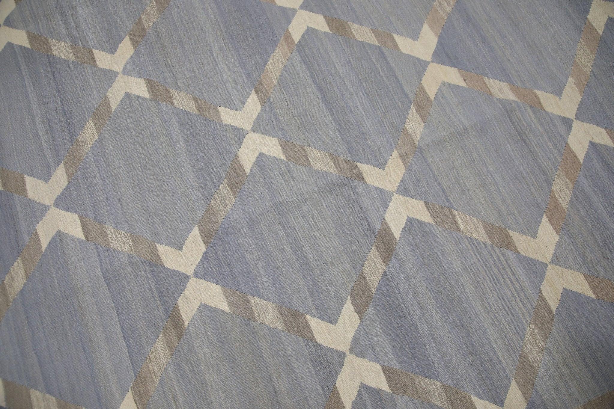 Blauer und grauer handgefertigter Flachgewebe-Wollteppich in geometrischem Design 10'4
