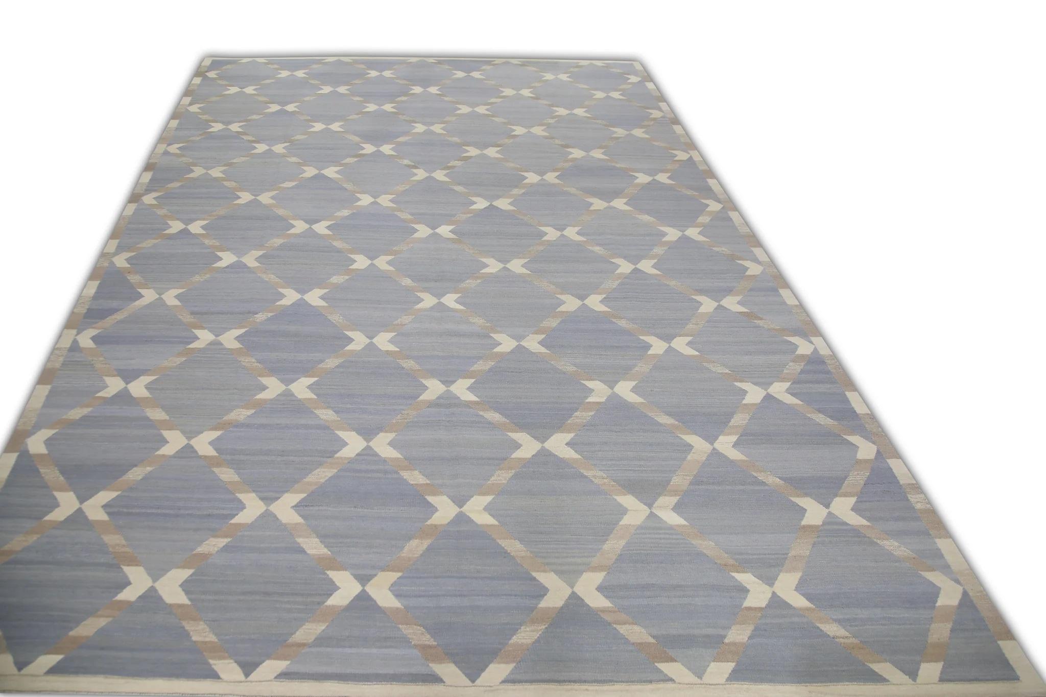 Blauer und grauer handgefertigter Flachgewebe-Wollteppich in geometrischem Design 10'4
