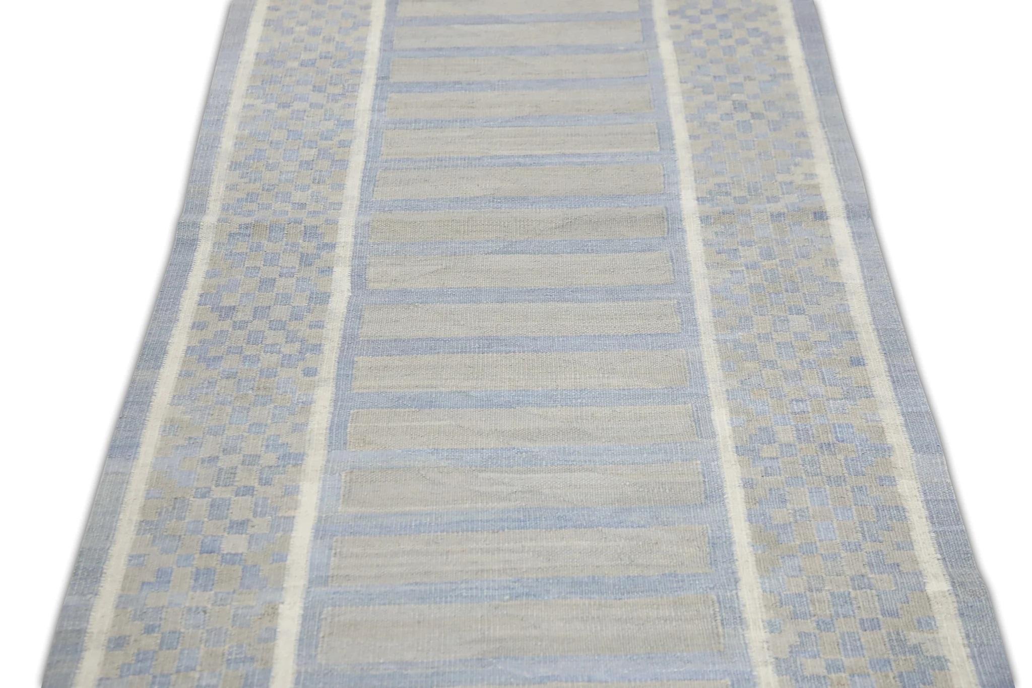 Handgefertigter Flachgewebe-Wollteppich in Grau & Blau mit geometrischem Design 3' X 12'4