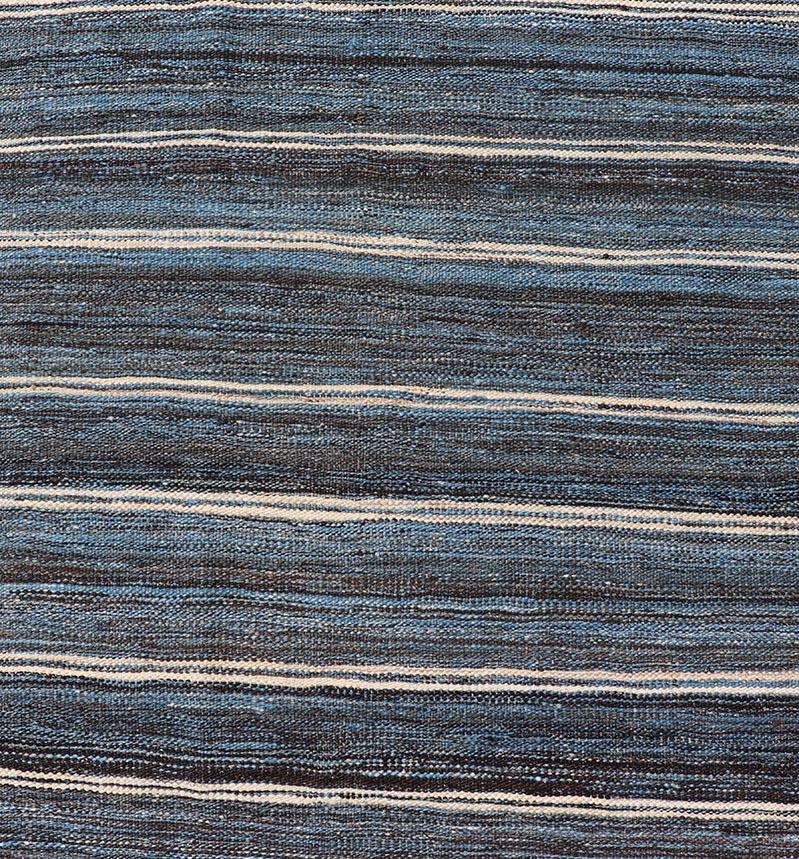 Modern Flatweave Kilim Runner in Wool with Sub-Geometric Stripe Design In Excellent Condition In Atlanta, GA