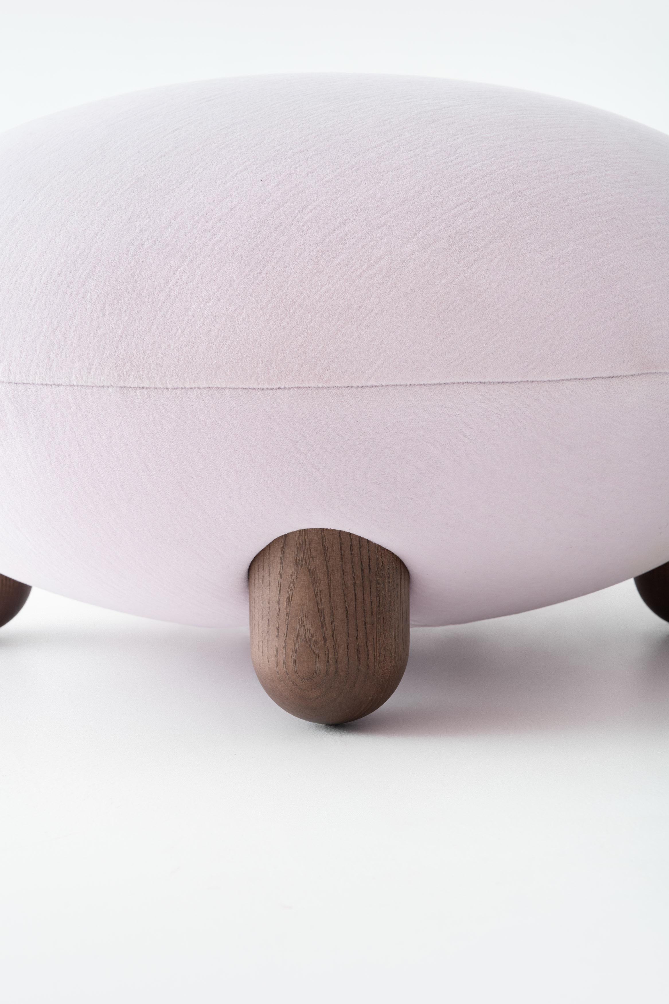 XXIe siècle et contemporain Pouf moderne Flock en différents tissus par NOOM en vente