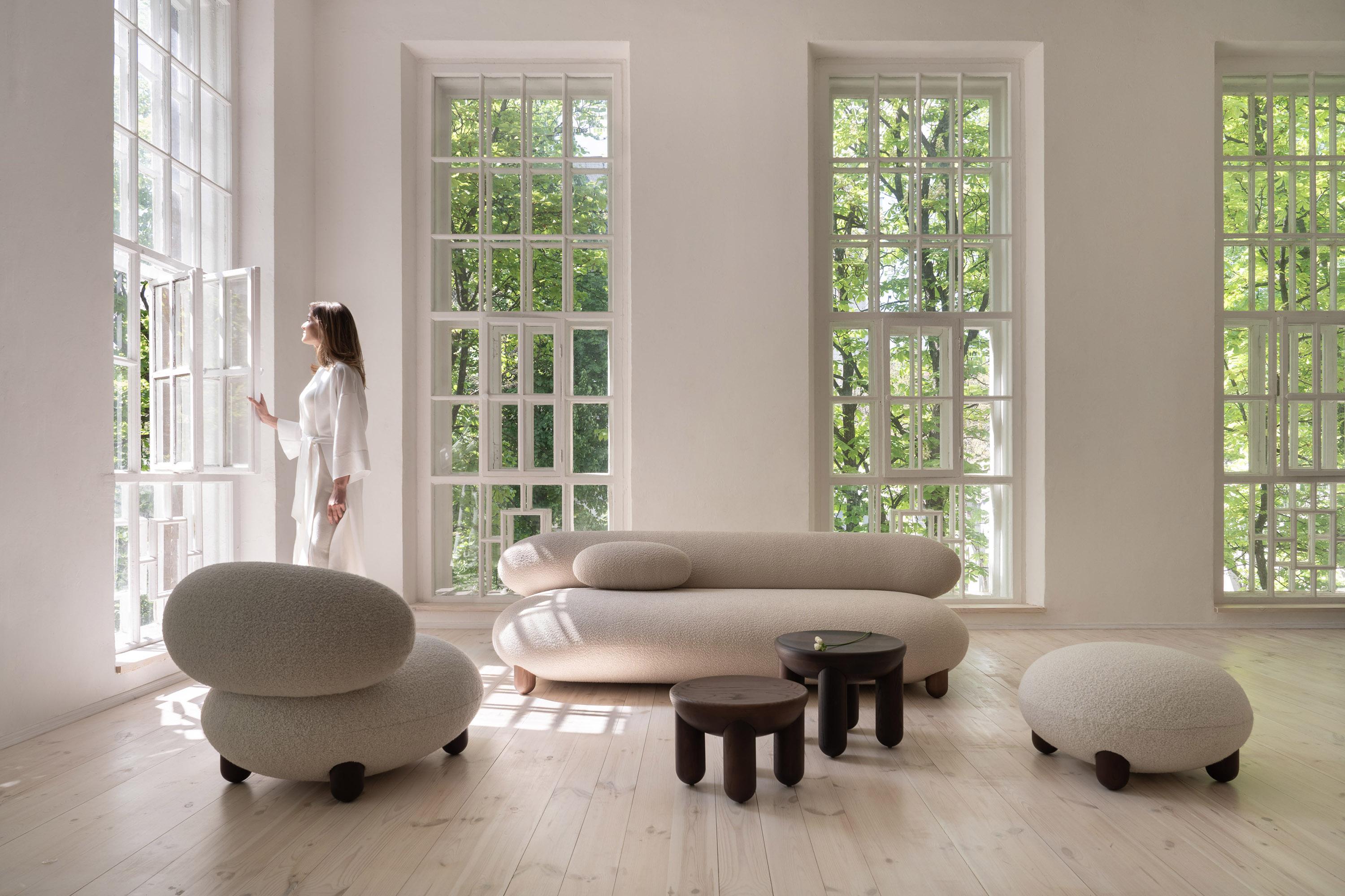 Modern Flock Sofa in Kvadrat Gentle 2 fabric Width 210 cm by NOOM en vente 1