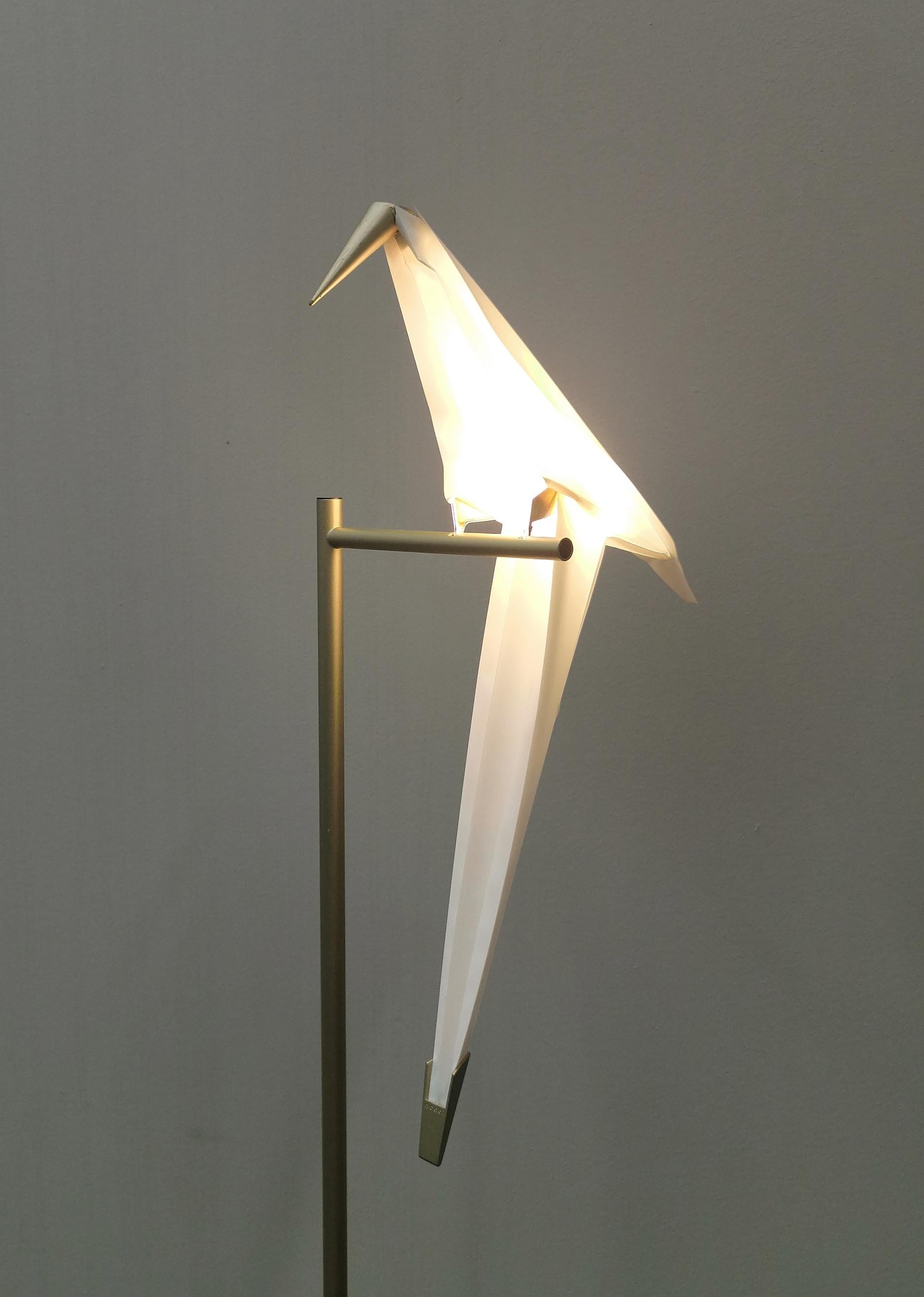 Modern Floor Lamp by Moooi Perch Light Golden Metal White Holland Design In Fair Condition In Palermo, IT