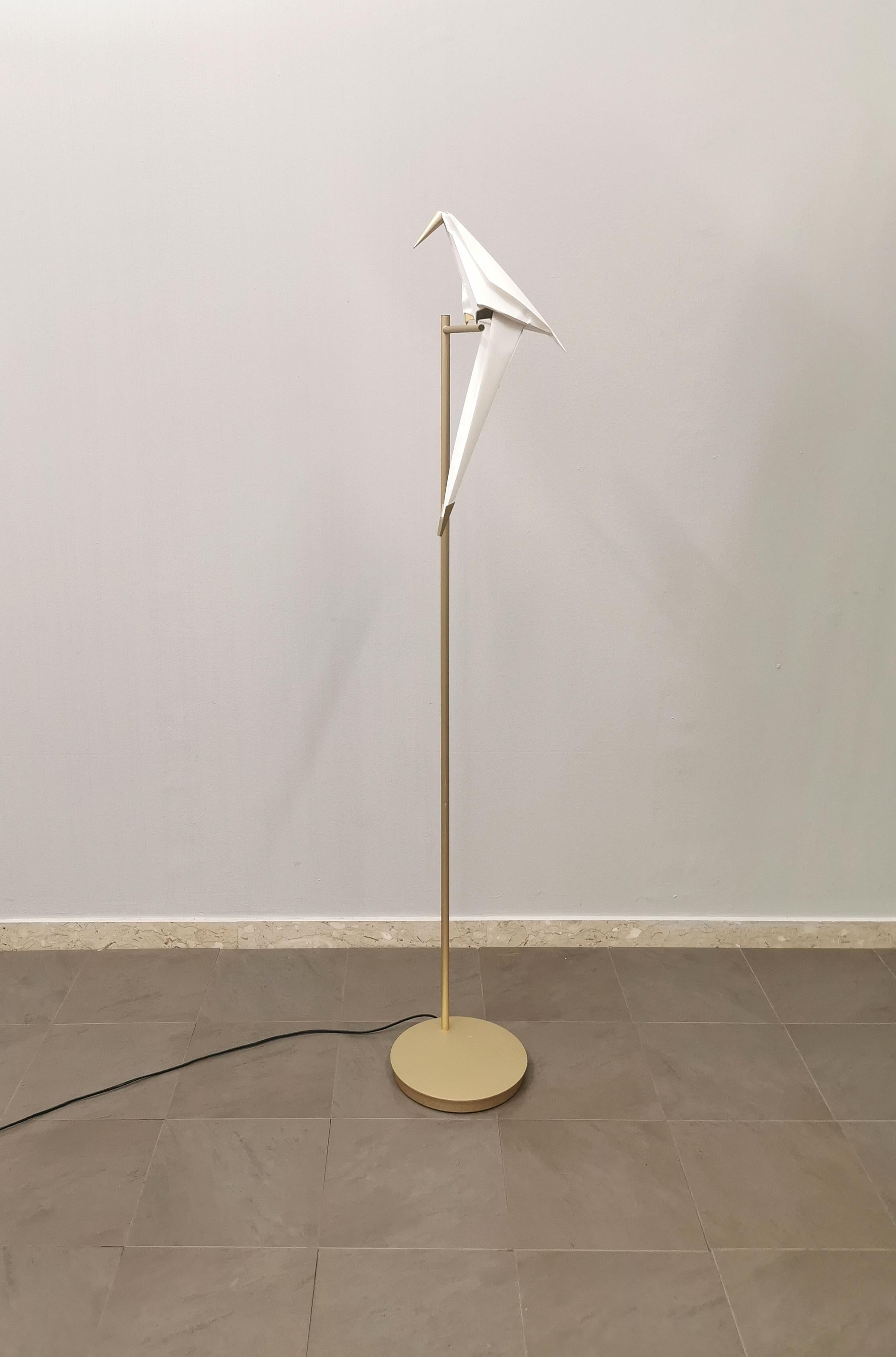 Modern Floor Lamp by Moooi Perch Light Golden Metal White Holland Design 1