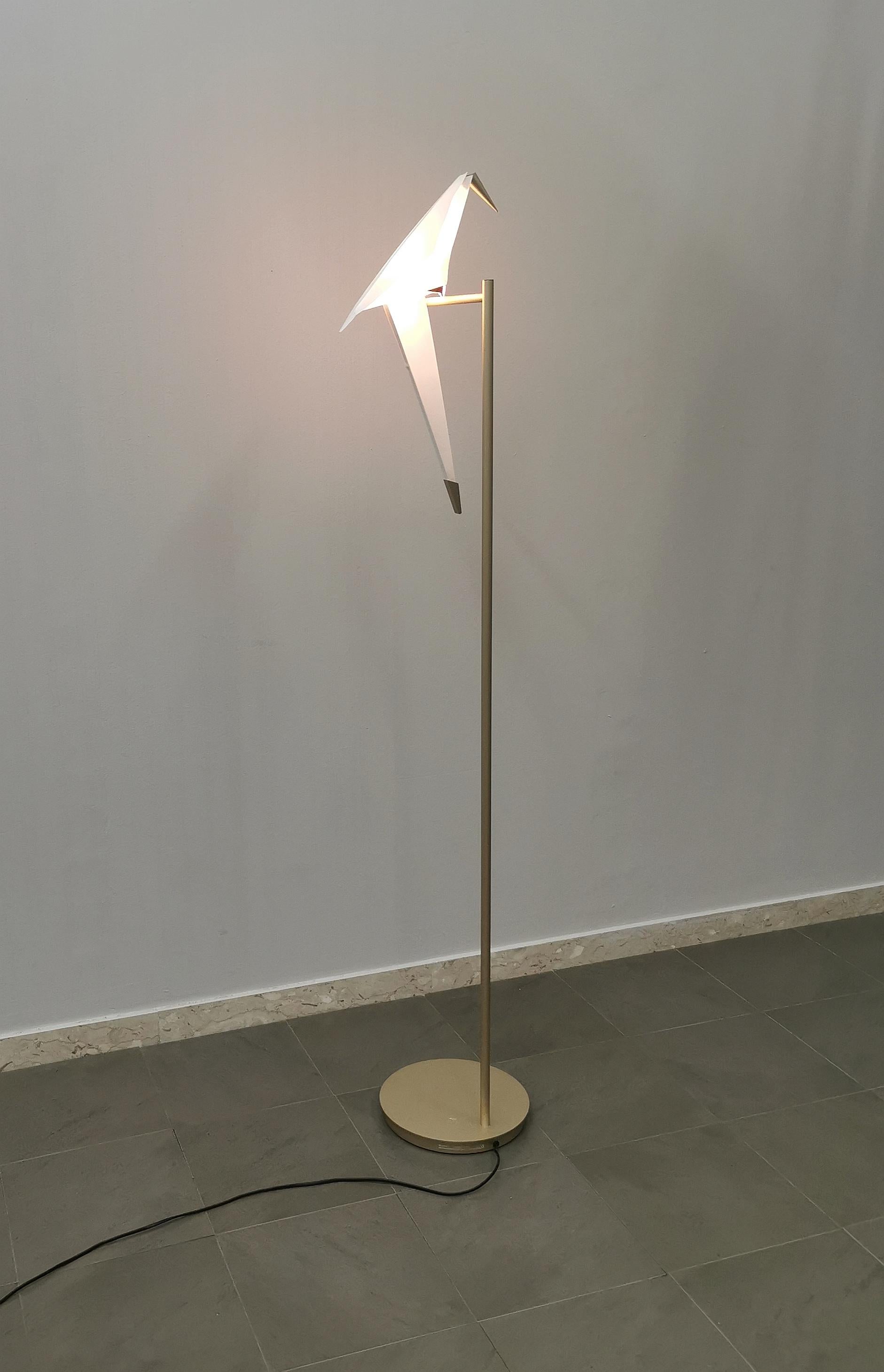 Modern Floor Lamp by Moooi Perch Light Golden Metal White Holland Design 3