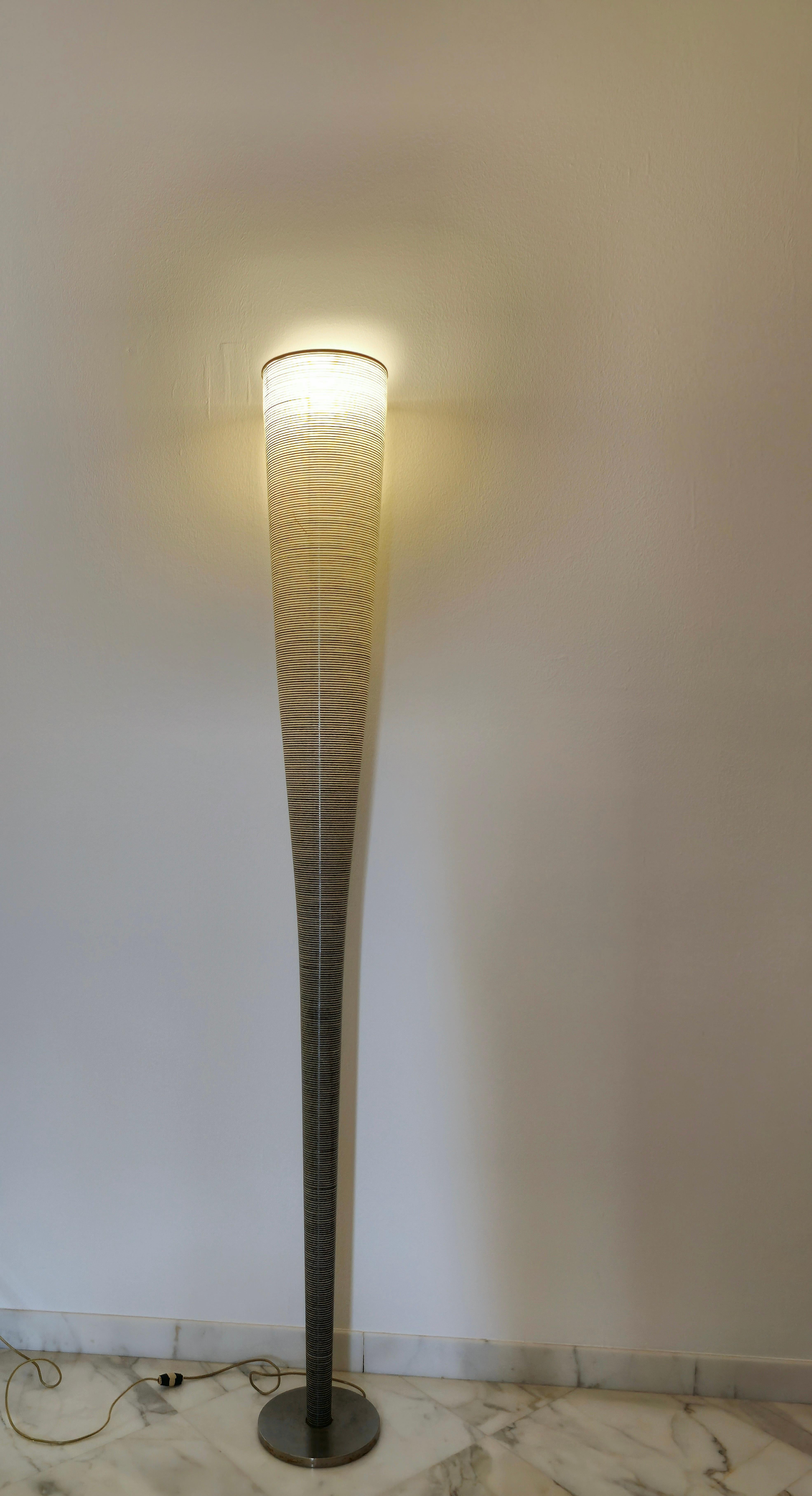 Modern Floor Lamp Fiberglass Marc Sadler for Foscarini Italian Design 2001s In Fair Condition For Sale In Palermo, IT