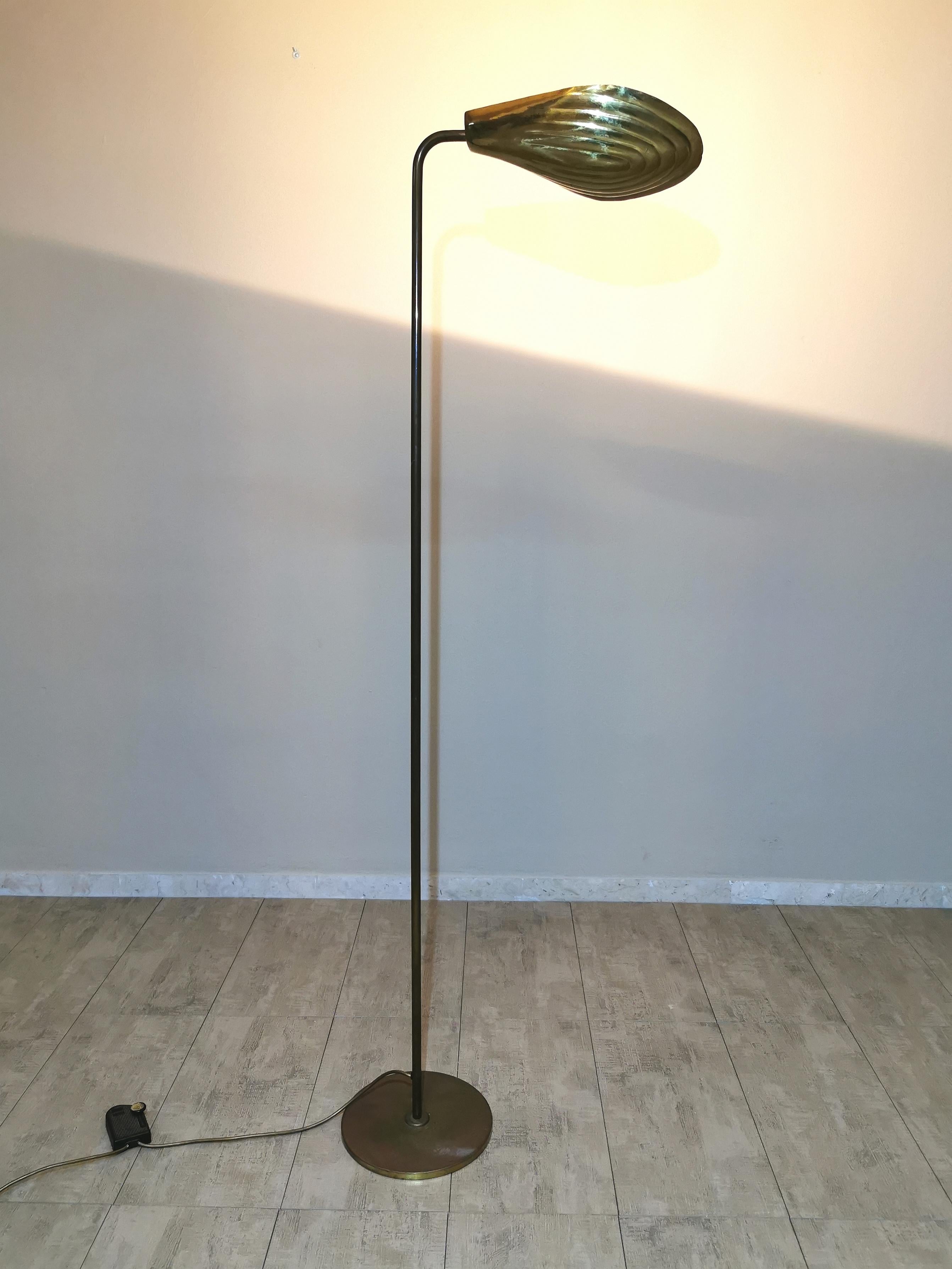 Modern Floor Lamp in Brass Adjustable by Relco Milano, Italian Design, 1980s 1