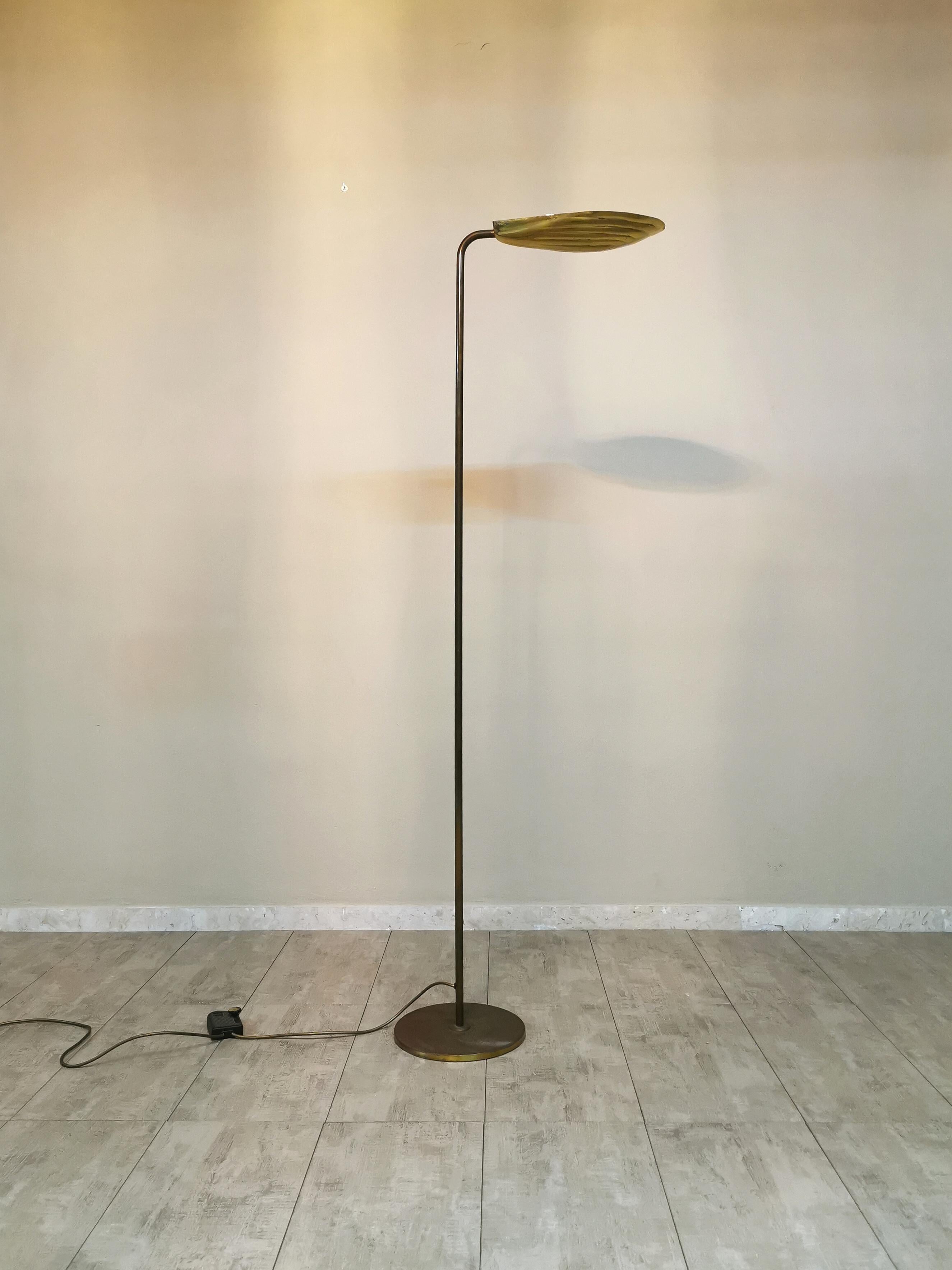 Modern Floor Lamp in Brass Adjustable by Relco Milano, Italian Design, 1980s 2