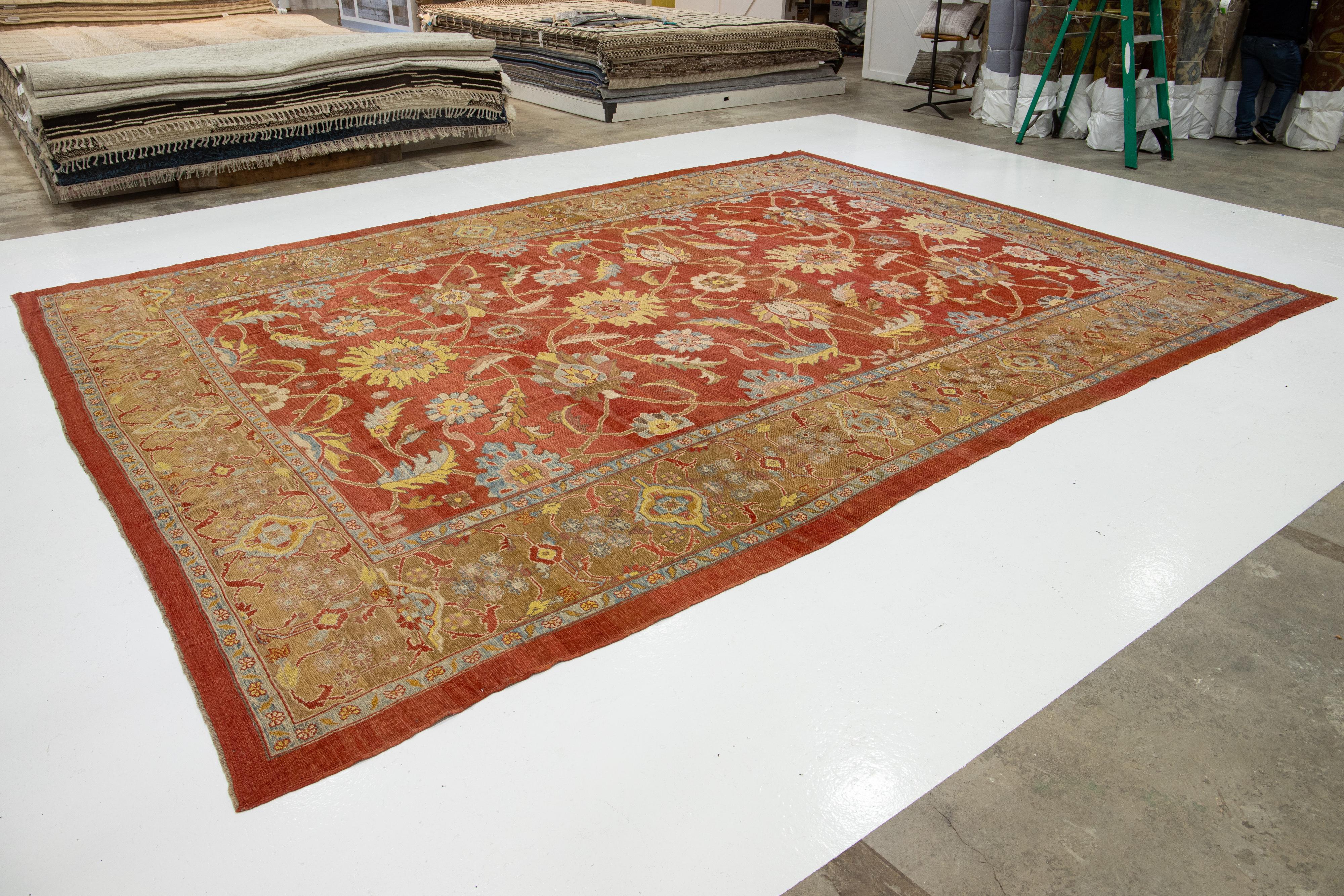Moderner, geblümter Sultanabad-Handgefertigter persischer Wollteppich in Rot-Rust (Persisch) im Angebot