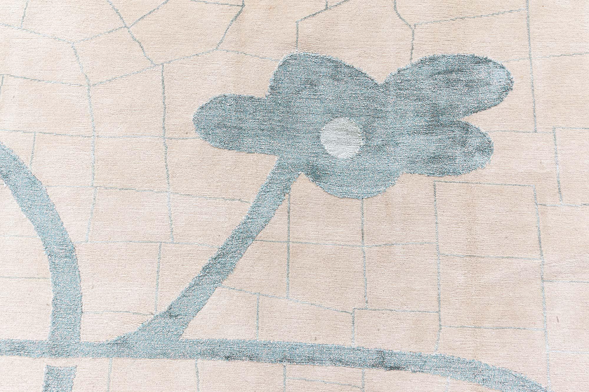 Tapis floral tibétain moderne fait main en soie et laine par Doris Leslie Blau
Taille : 9'0